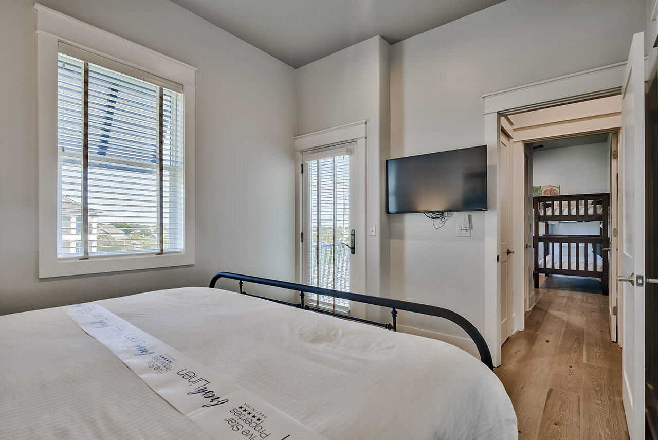 WARREN HEIGHTS - Residential