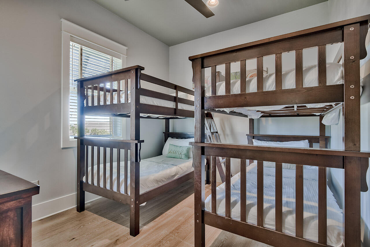 WARREN HEIGHTS - Residential