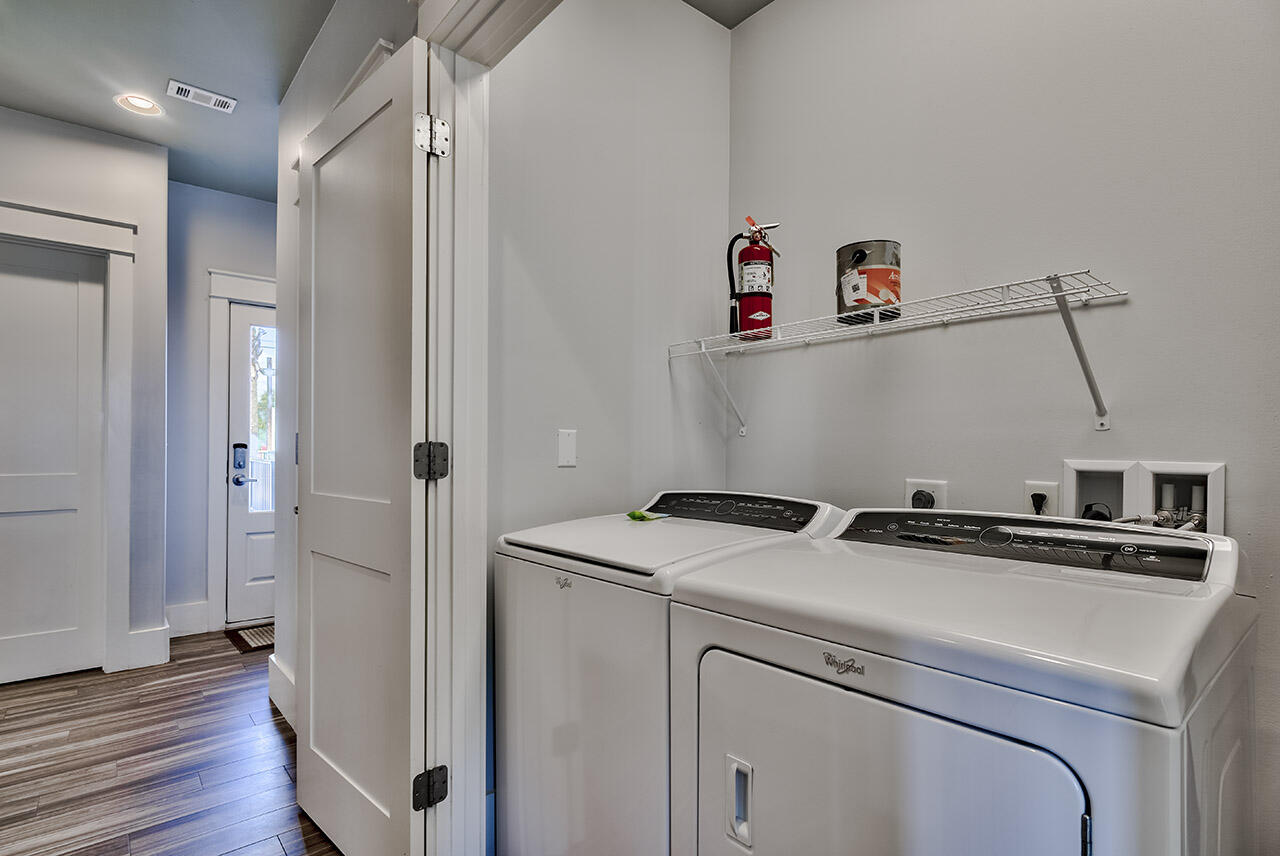 WARREN HEIGHTS - Residential