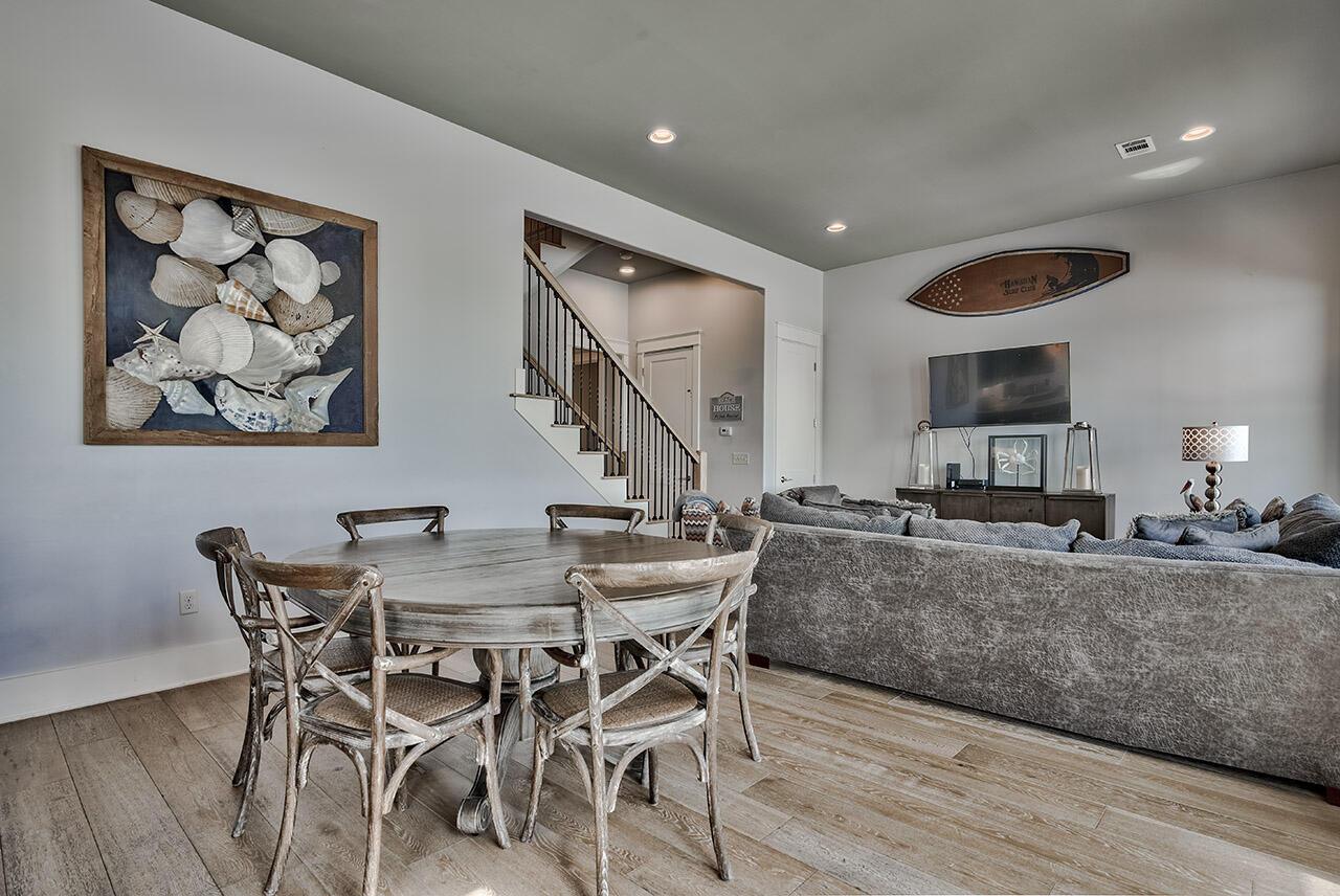 WARREN HEIGHTS - Residential