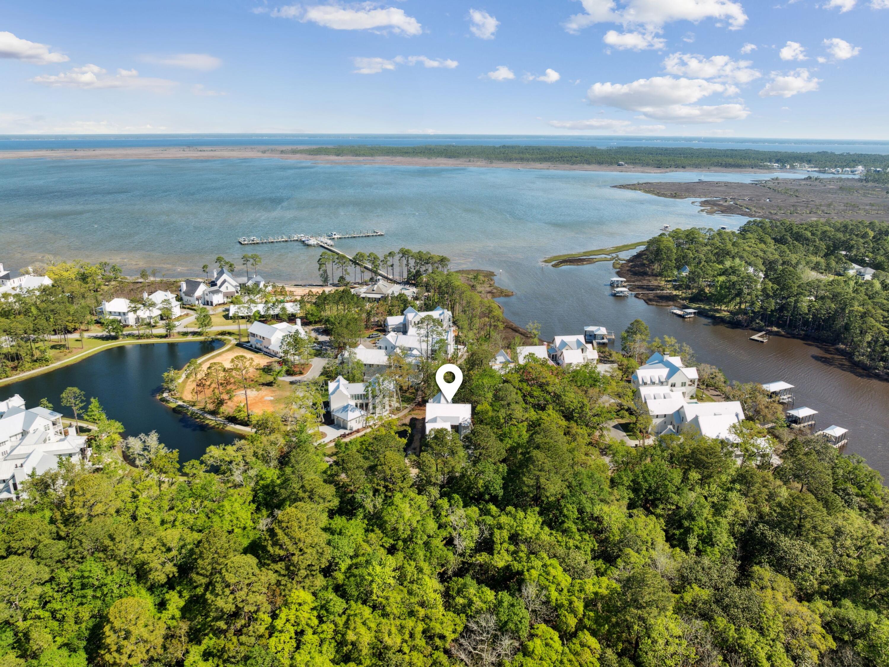 CHURCHILL OAKS - Residential