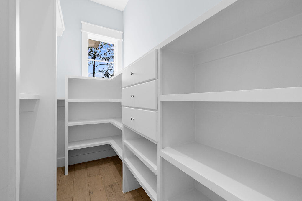 TOWN OF SANTA ROSA - Residential