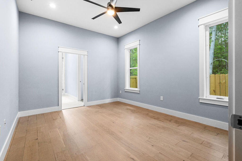 TOWN OF SANTA ROSA - Residential