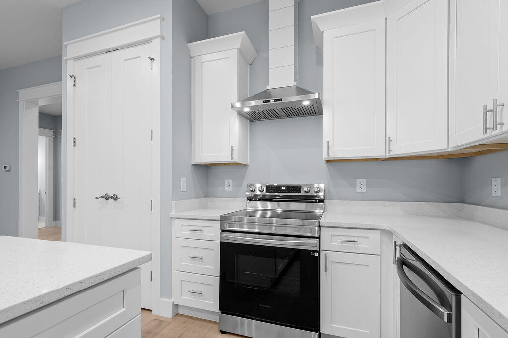 TOWN OF SANTA ROSA - Residential