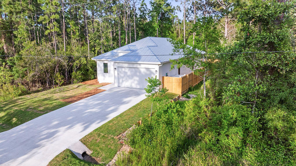 TOWN OF SANTA ROSA - Residential