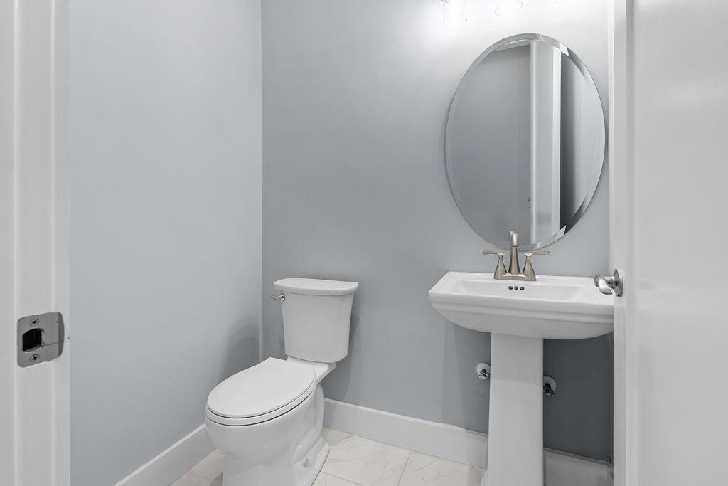 TOWN OF SANTA ROSA - Residential