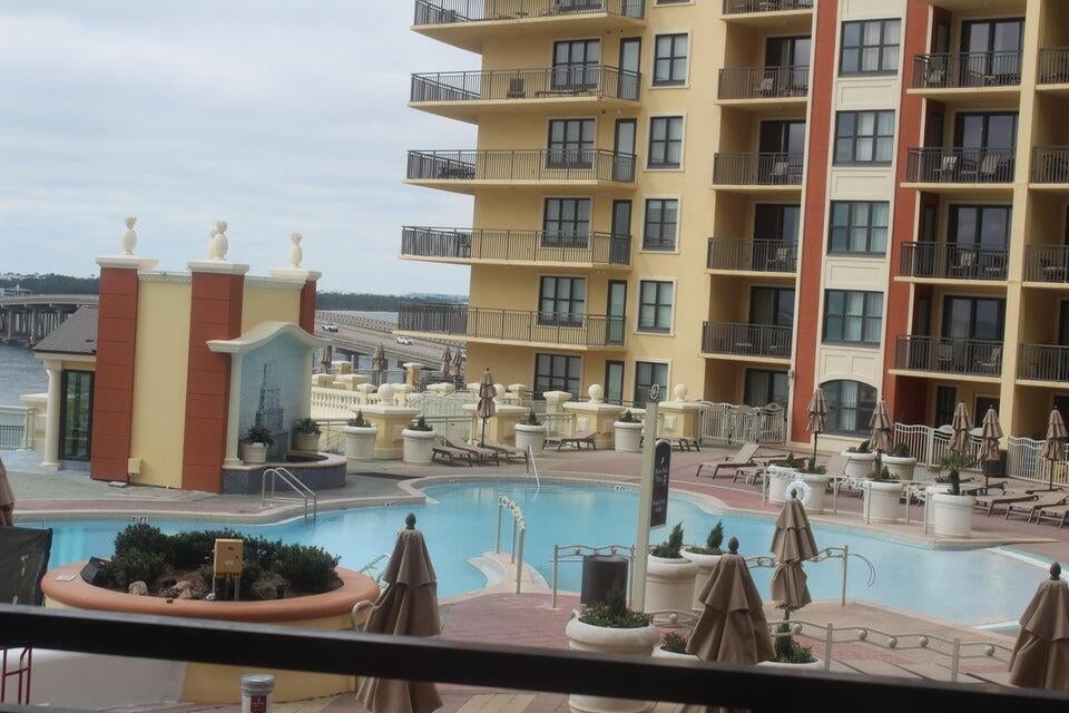 10 Harbor Boulevard 203B