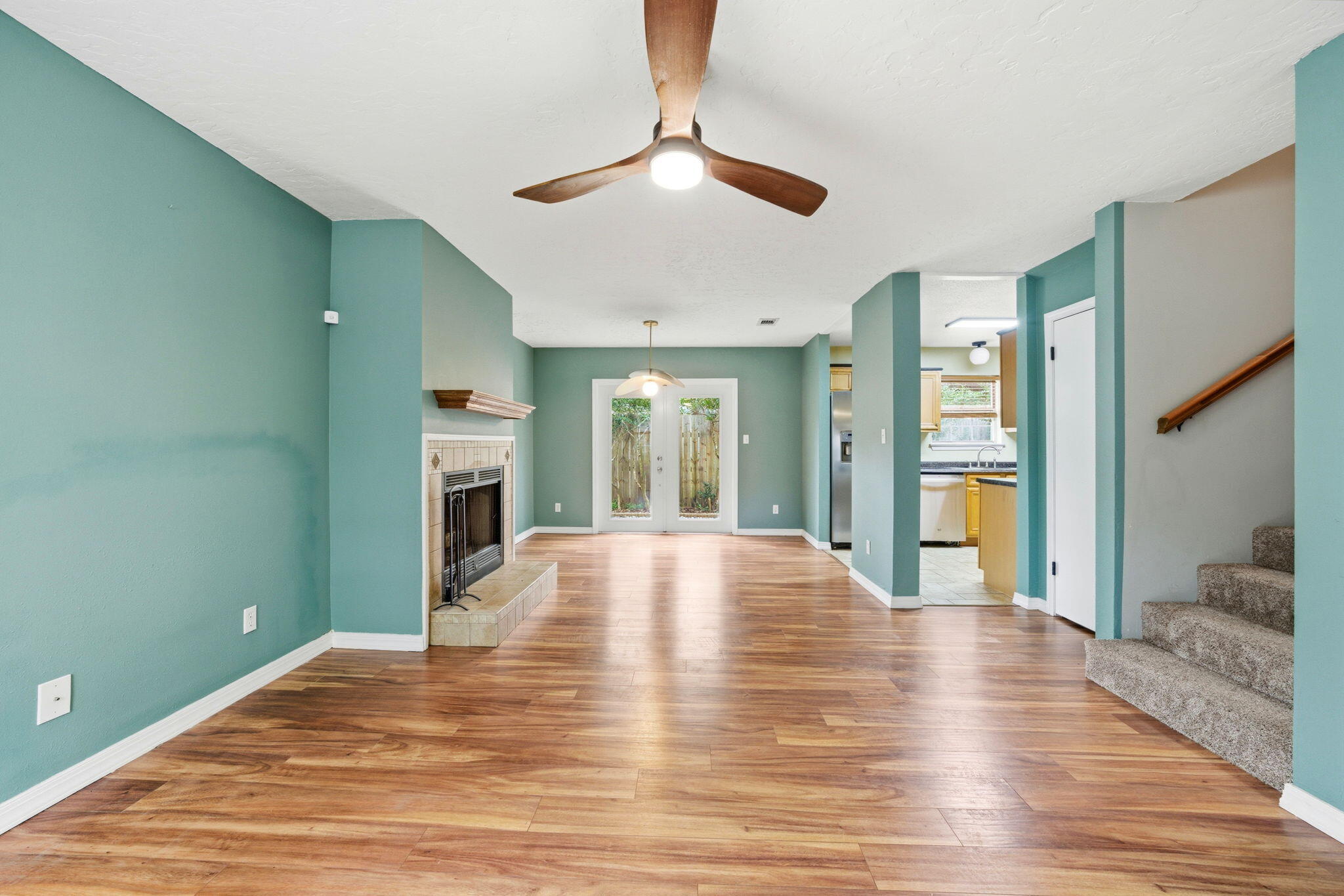 MONAHAN MANOR - Residential