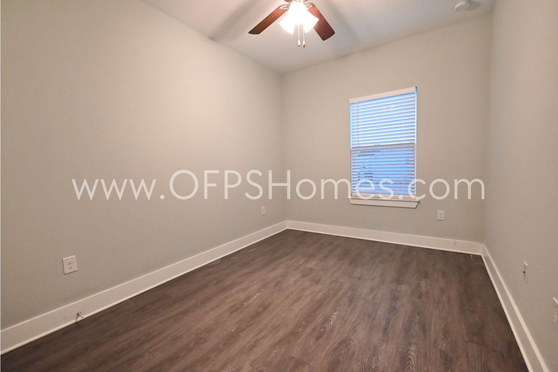 VERANDAS OF FREEPORT, THE - Residential Lease