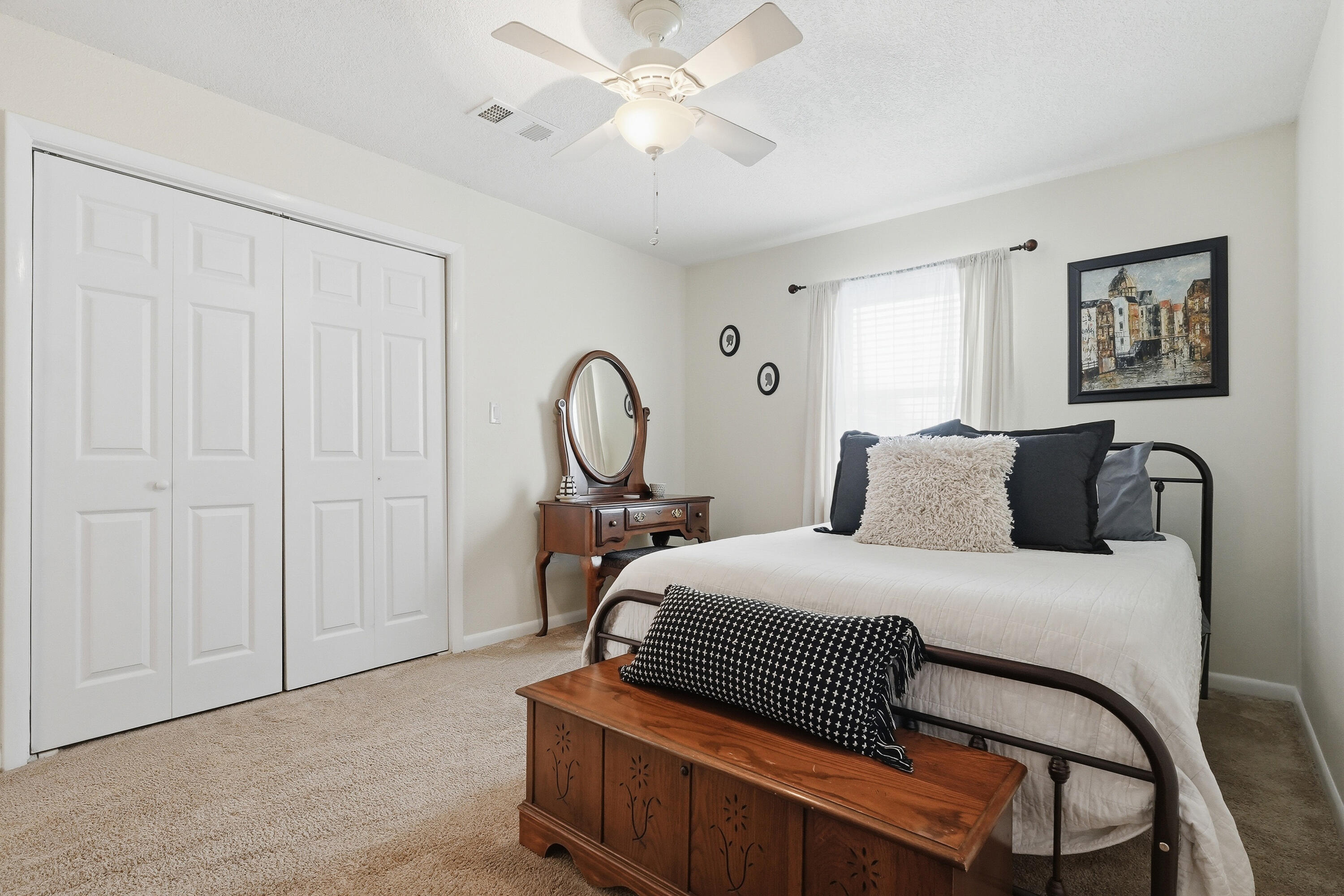 LAKE LORRAINE ESTATES 3 - Residential