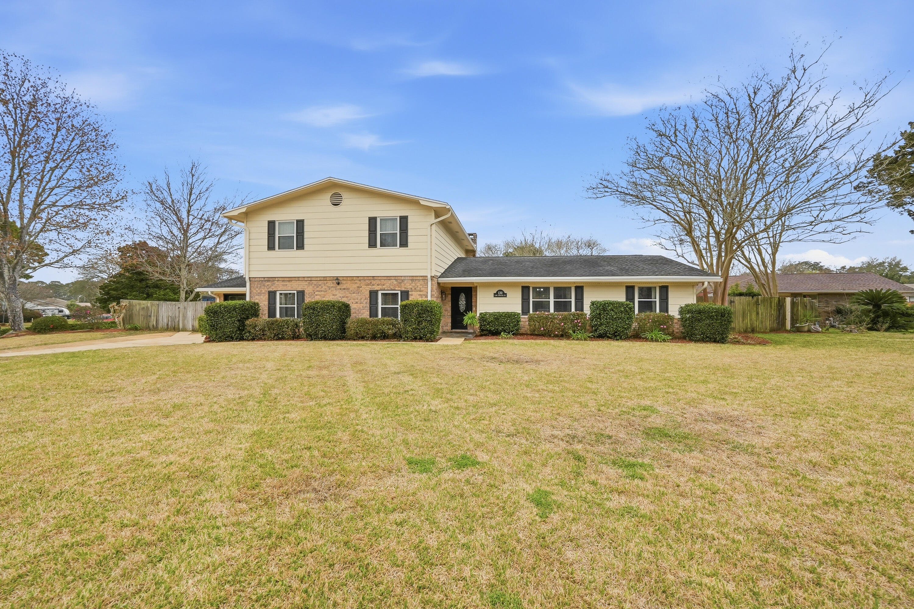 LAKE LORRAINE ESTATES 3 - Residential