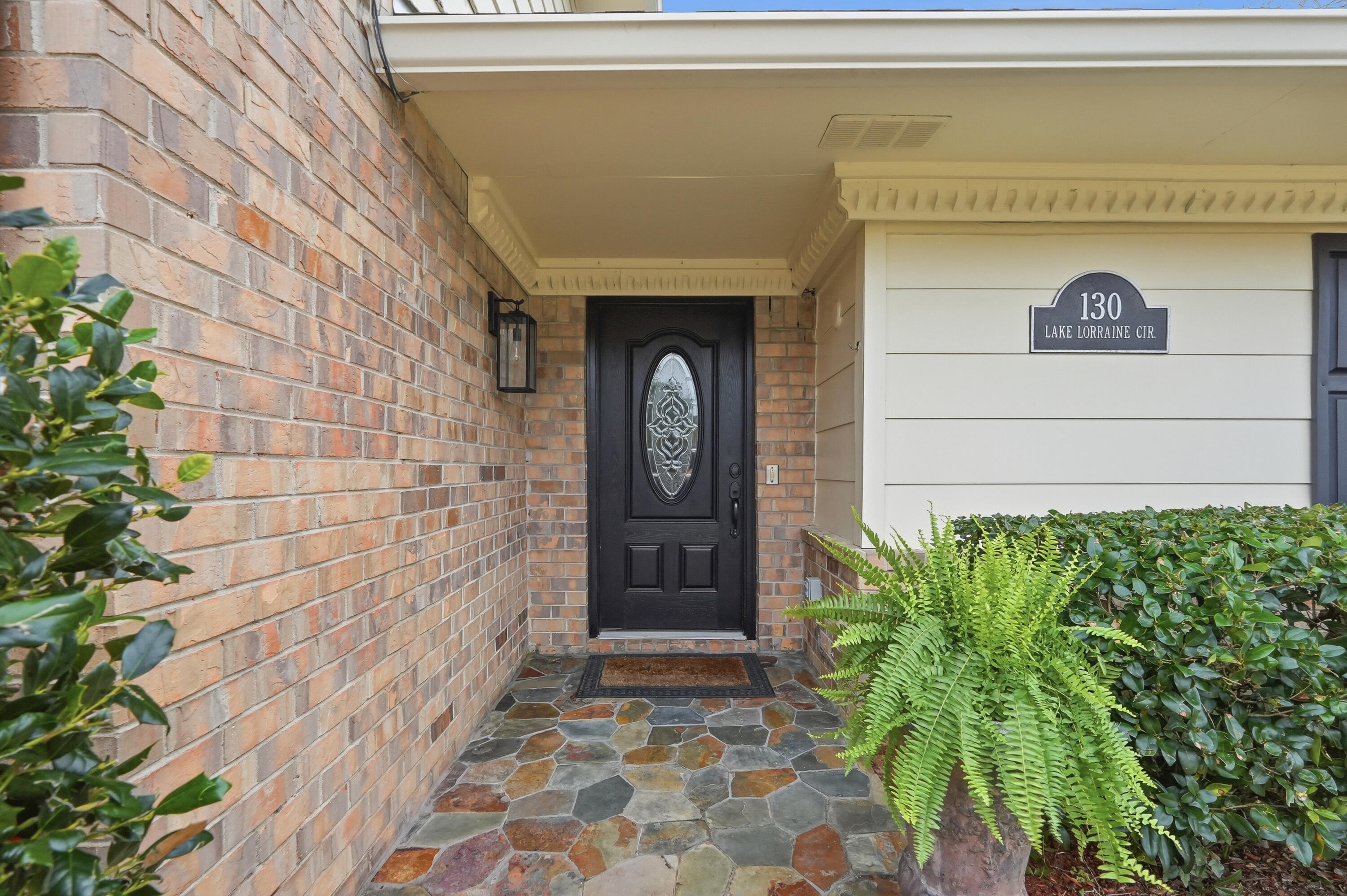 LAKE LORRAINE ESTATES 3 - Residential