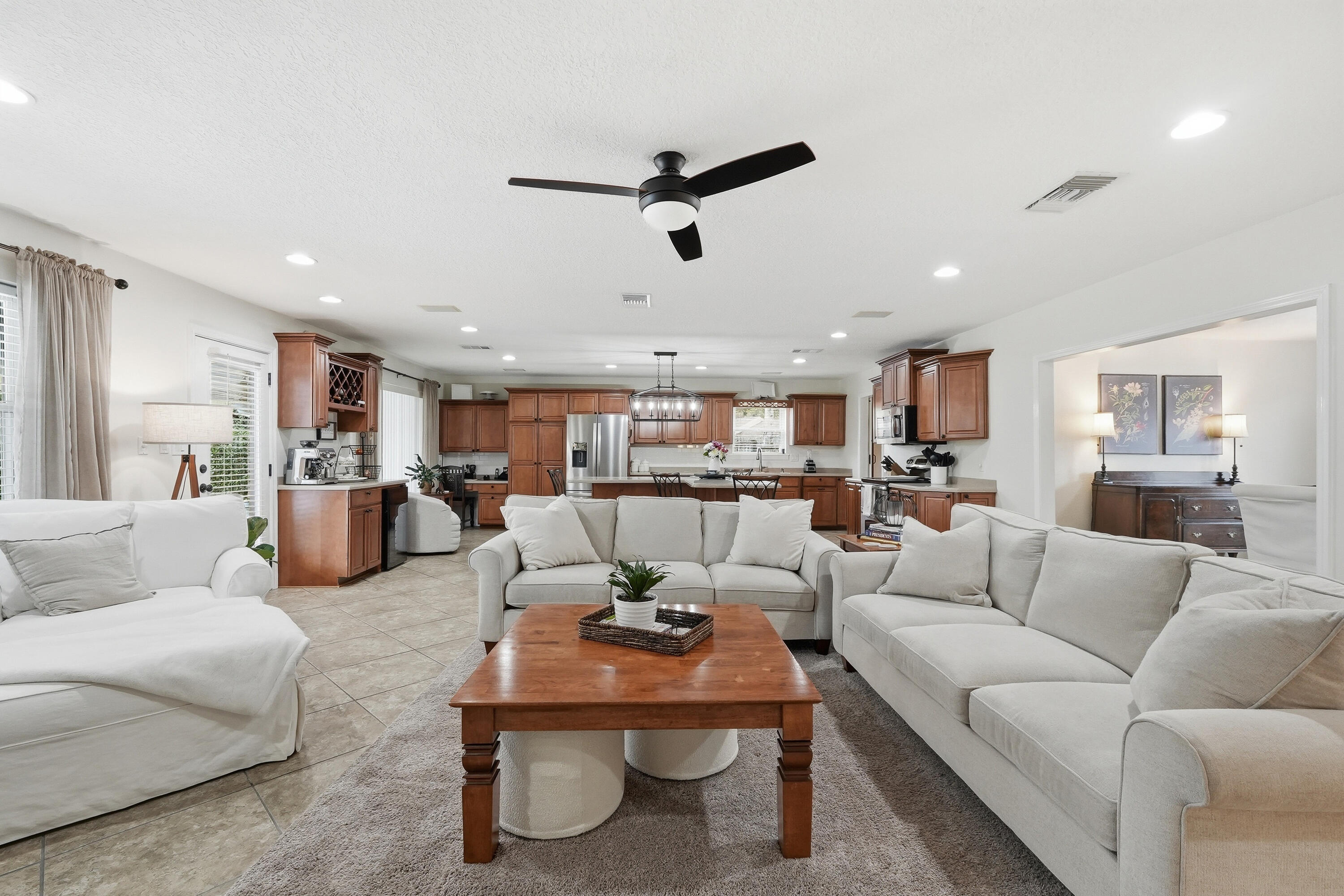 LAKE LORRAINE ESTATES 3 - Residential