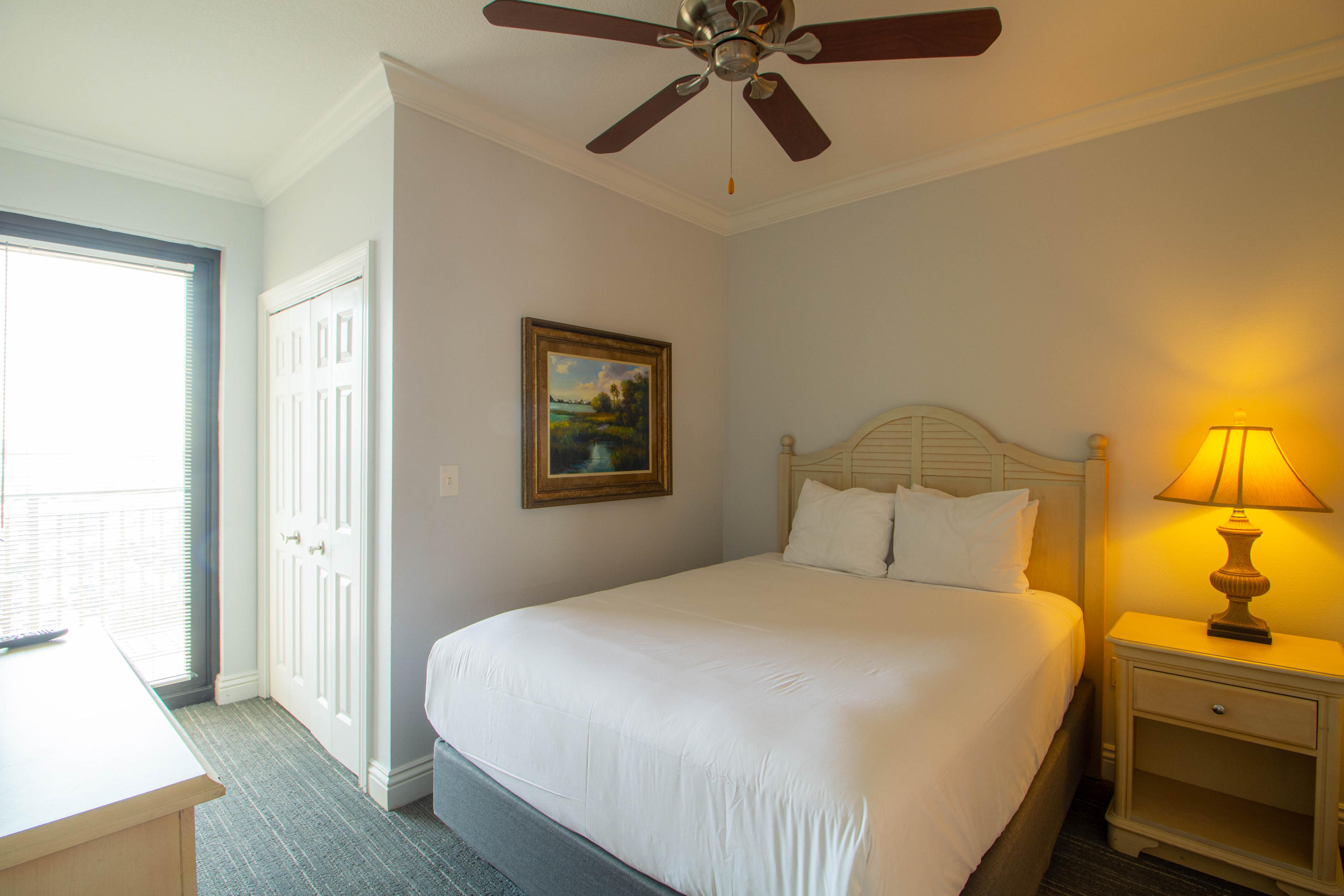 EMERALD GRANDE - Residential