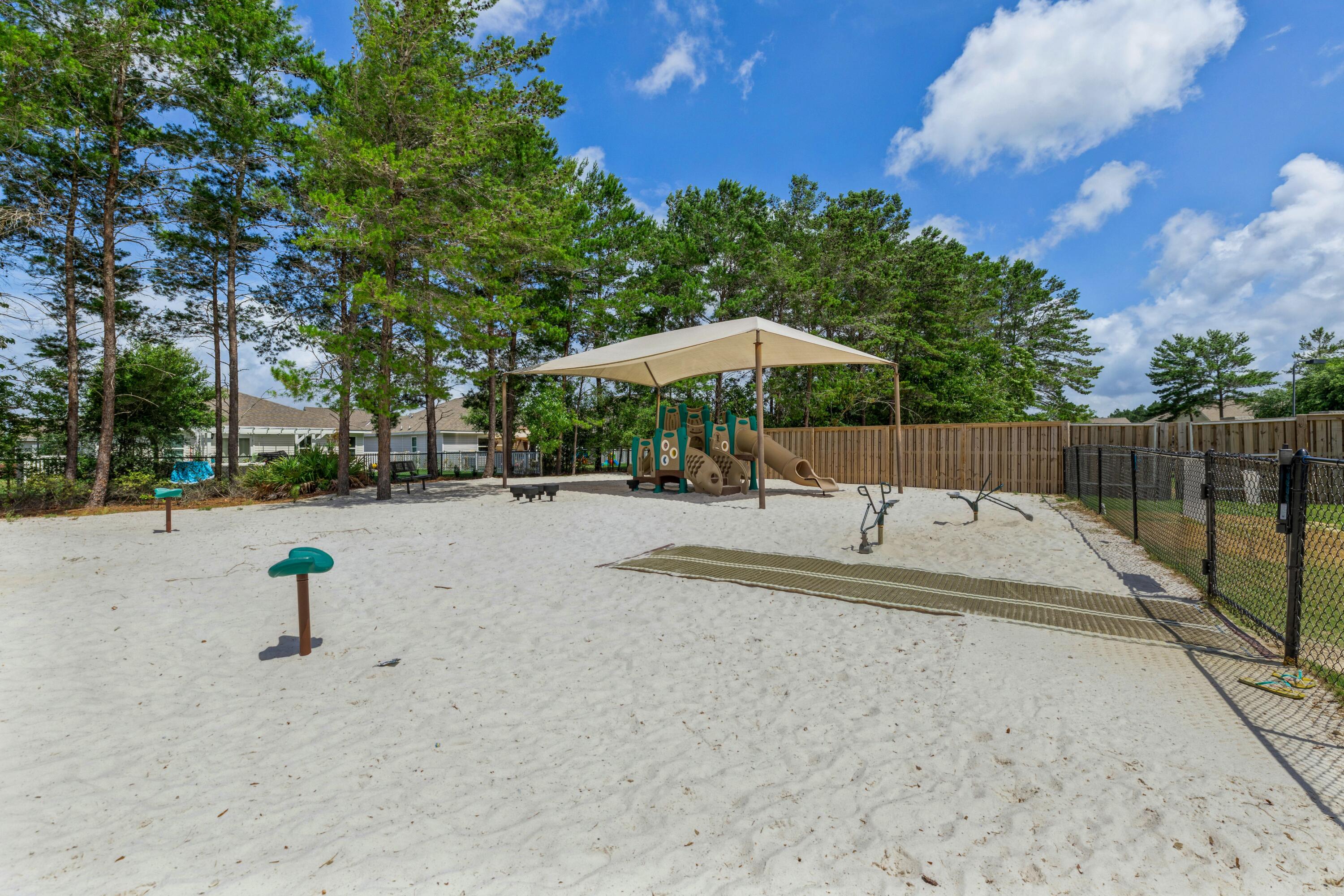 Hammock Bay - Residential