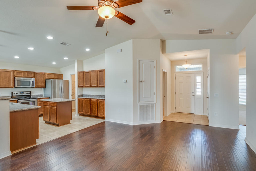 DUNCAN RIDGE - Residential