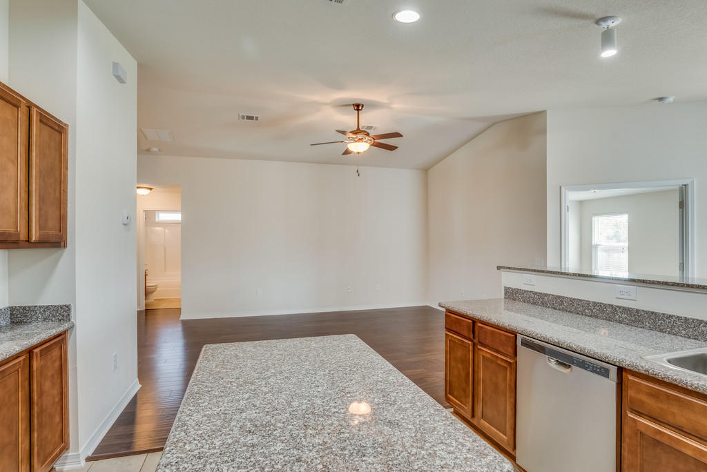 DUNCAN RIDGE - Residential