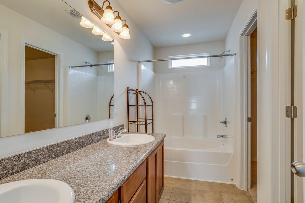 DUNCAN RIDGE - Residential