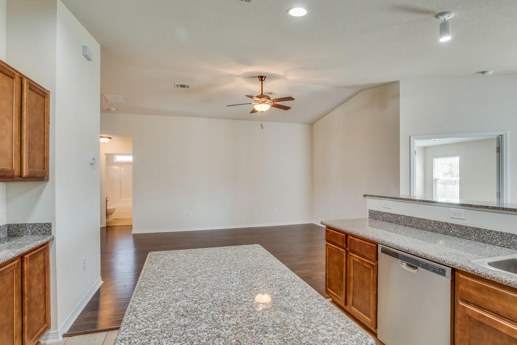 DUNCAN RIDGE - Residential