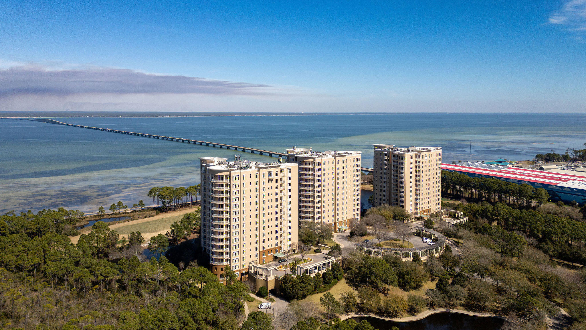 ONE WATER PLACE at Kelly Plantation - Residential