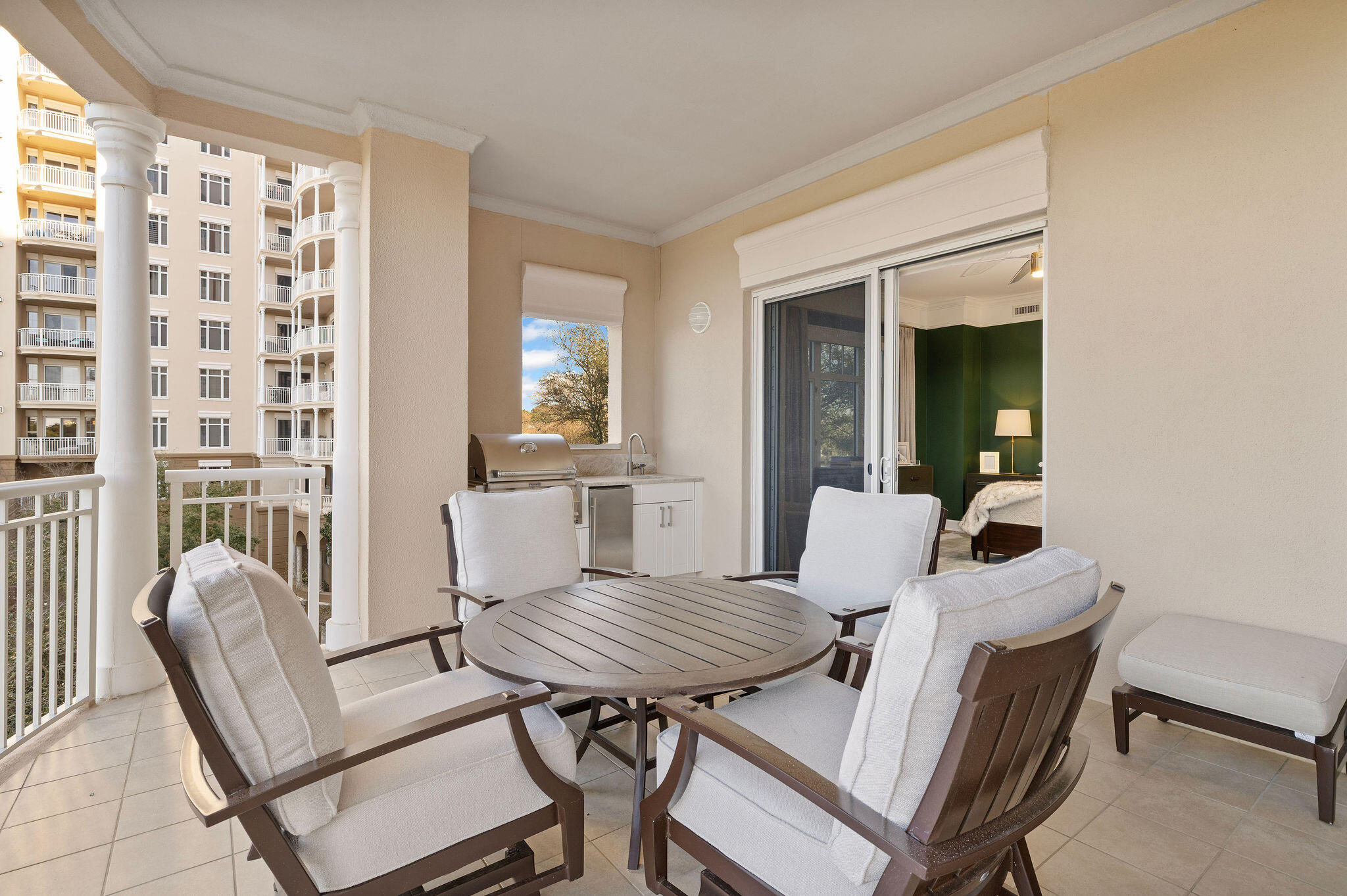 ONE WATER PLACE at Kelly Plantation - Residential