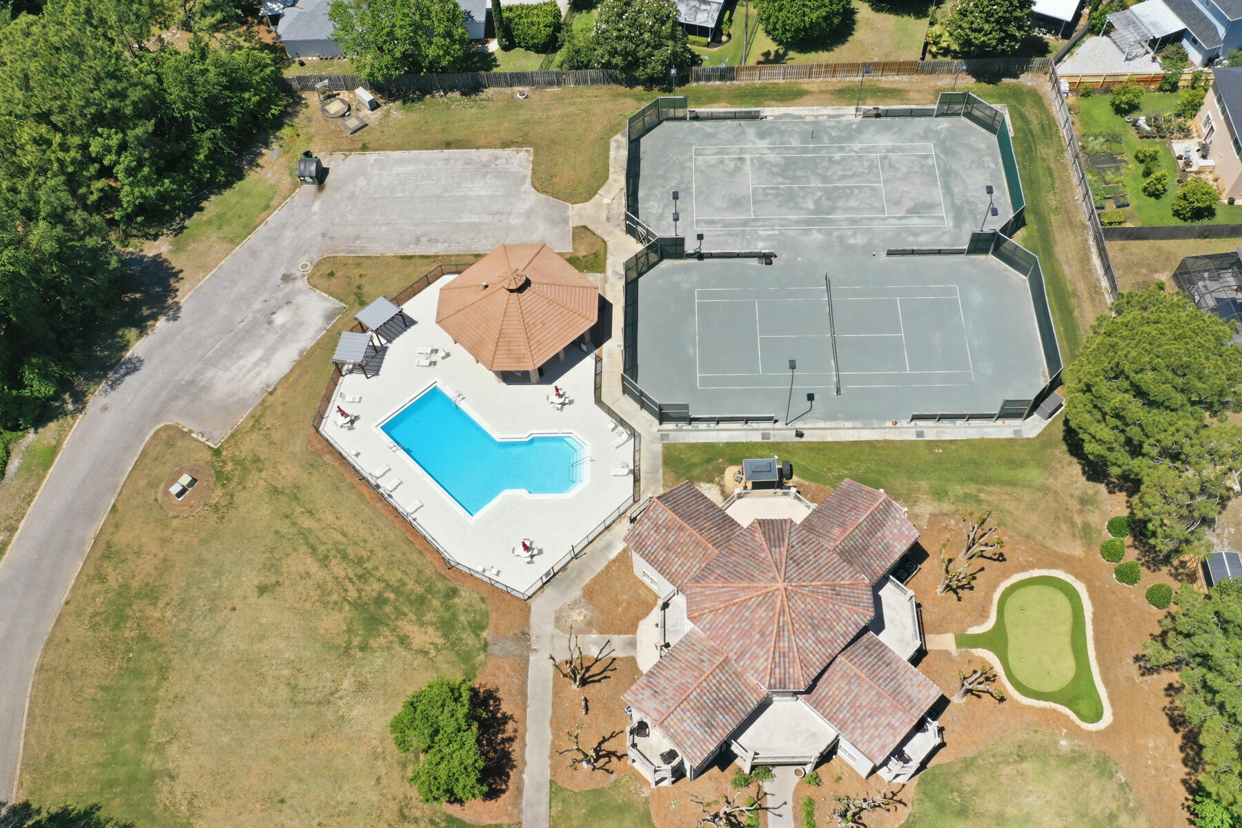 EMERALD BAY PH 1A - Residential