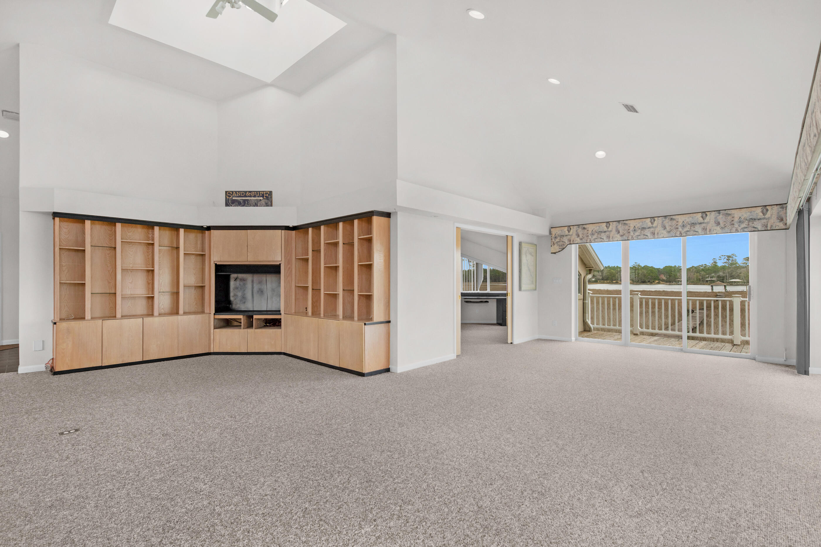 BAYSIDE - Residential