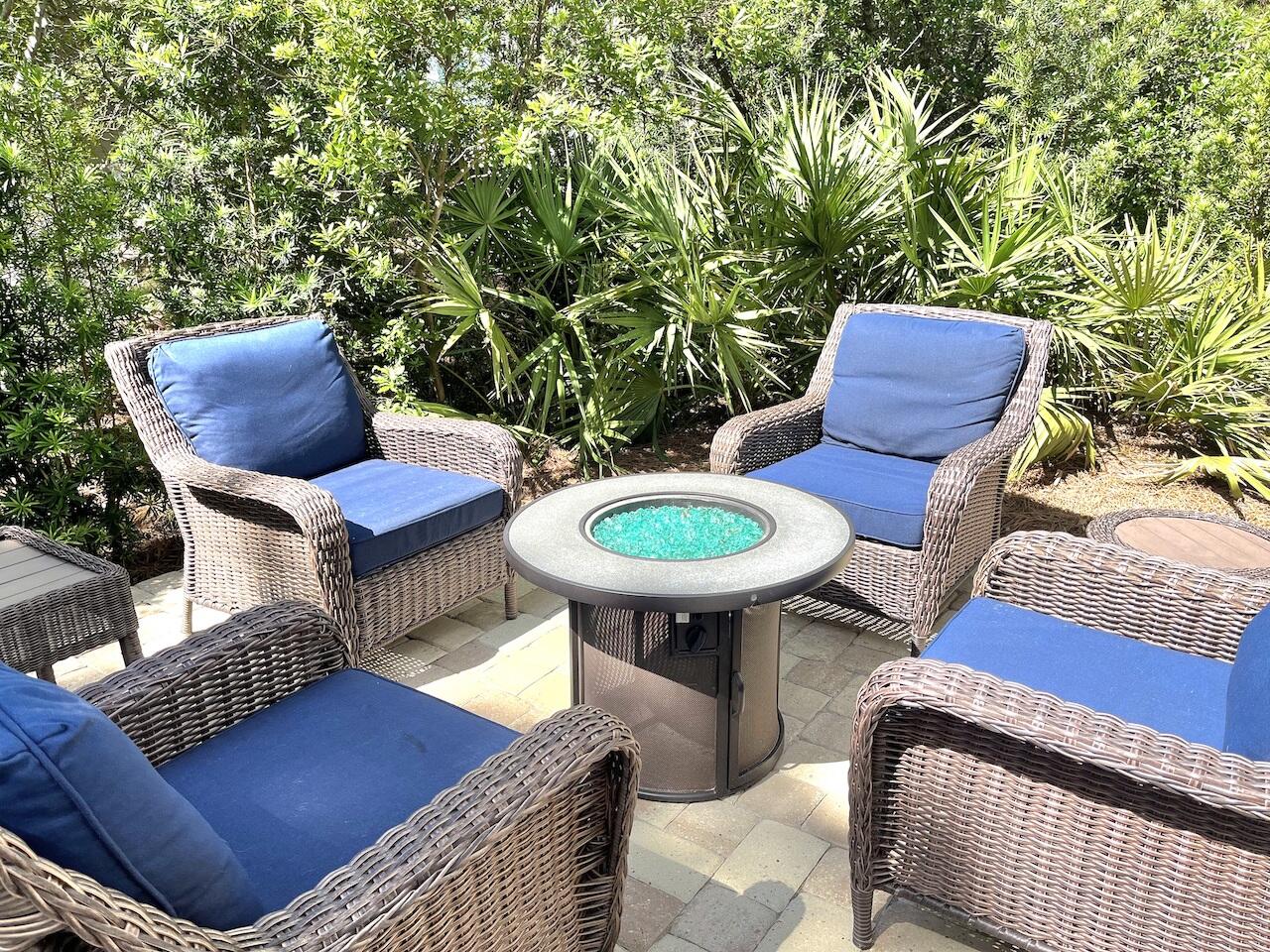 HIGHLAND PARKS - Residential