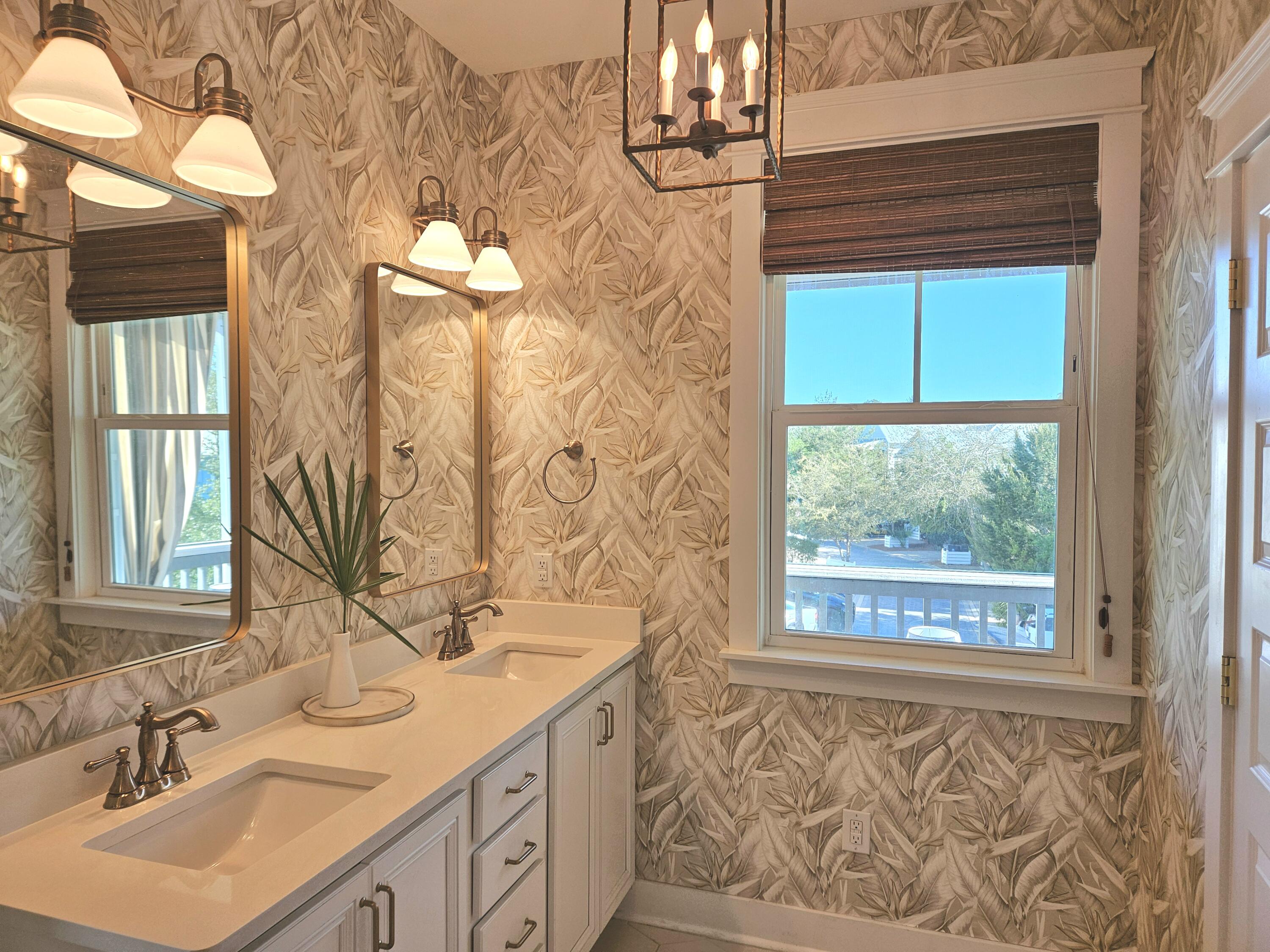 HIGHLAND PARKS - Residential