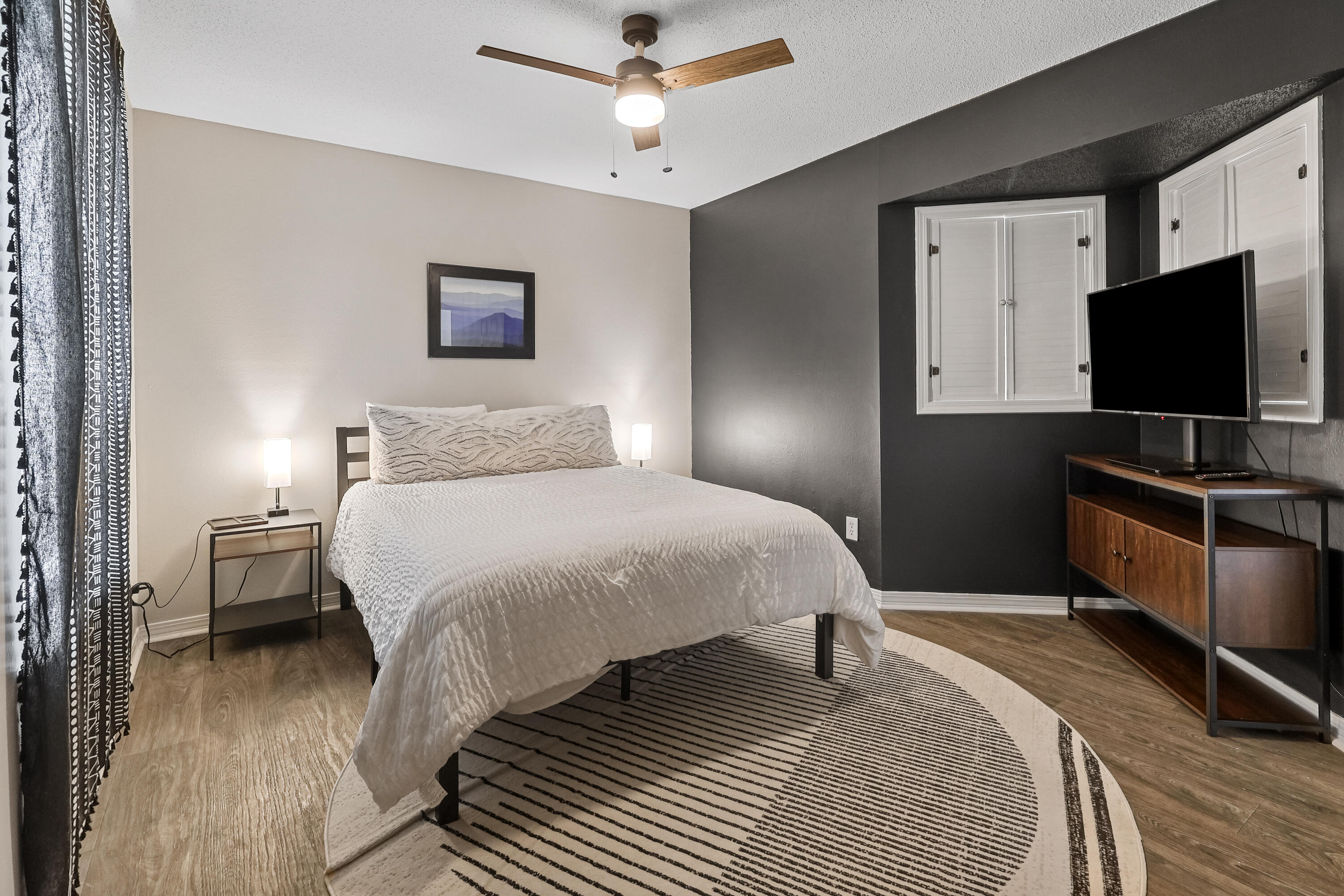 WOODLAND PARK ESTATES - Residential