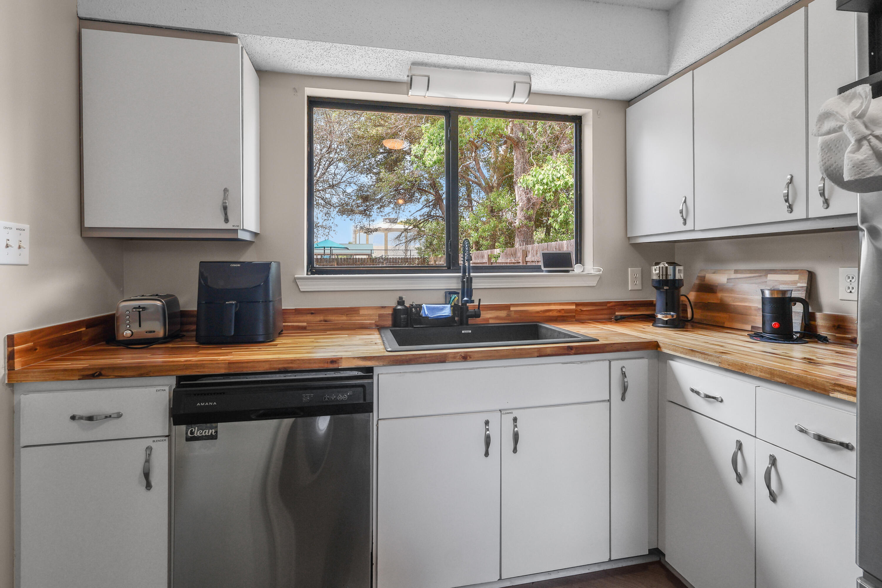 WOODLAND PARK ESTATES - Residential