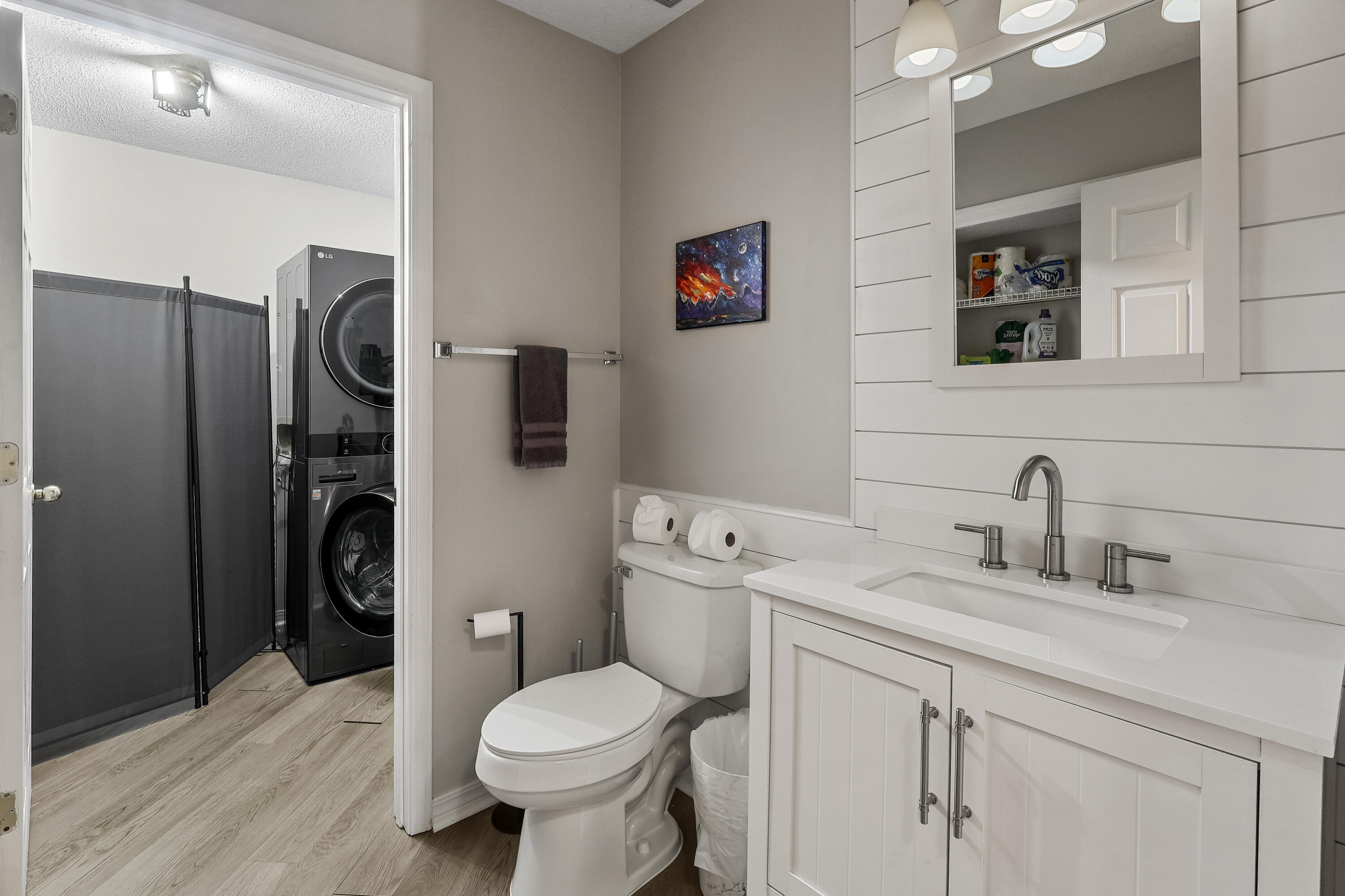 WOODLAND PARK ESTATES - Residential