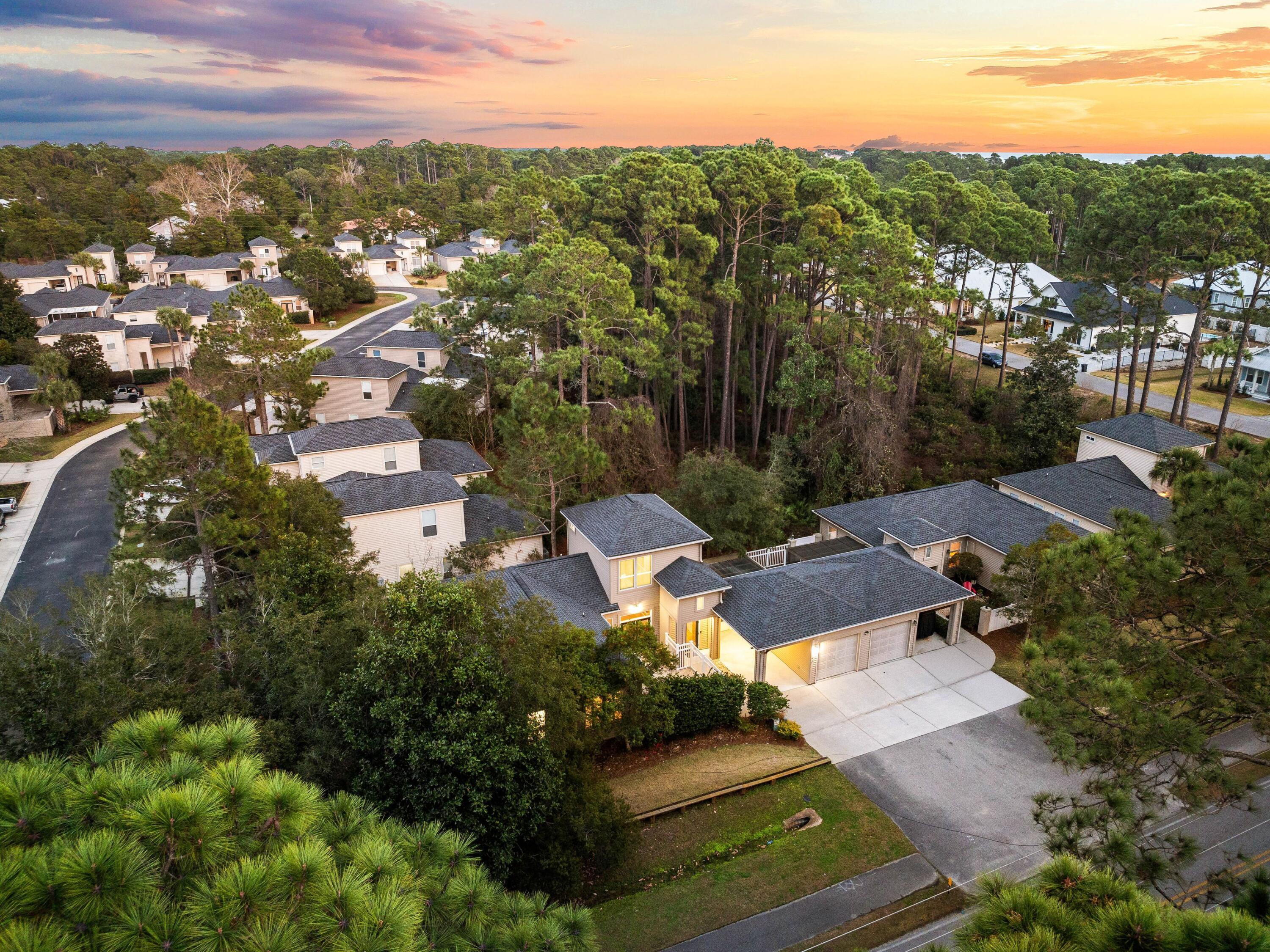 COURTYARDS OF SANTA ROSA BEACH - Residential