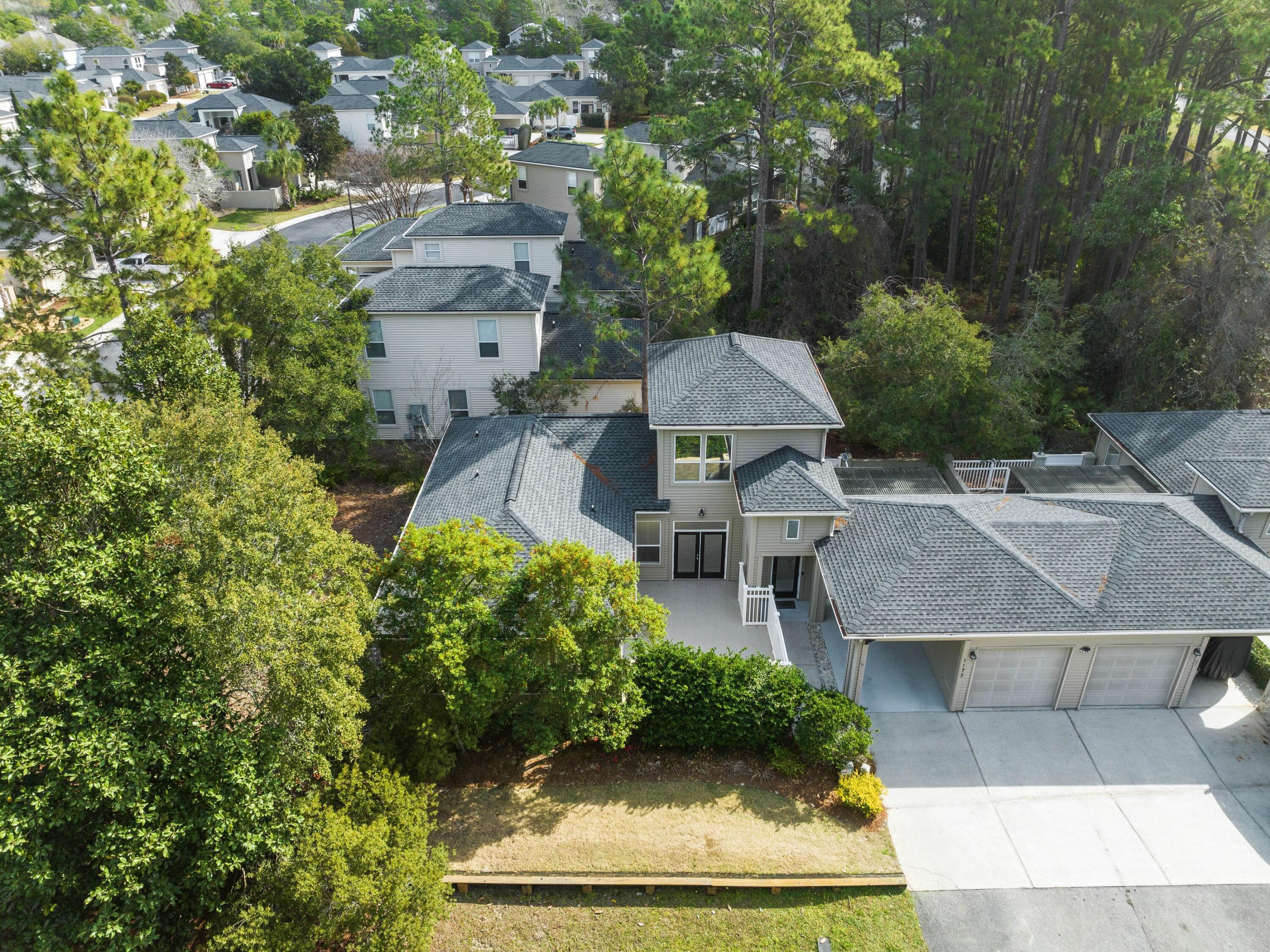 COURTYARDS OF SANTA ROSA BEACH - Residential