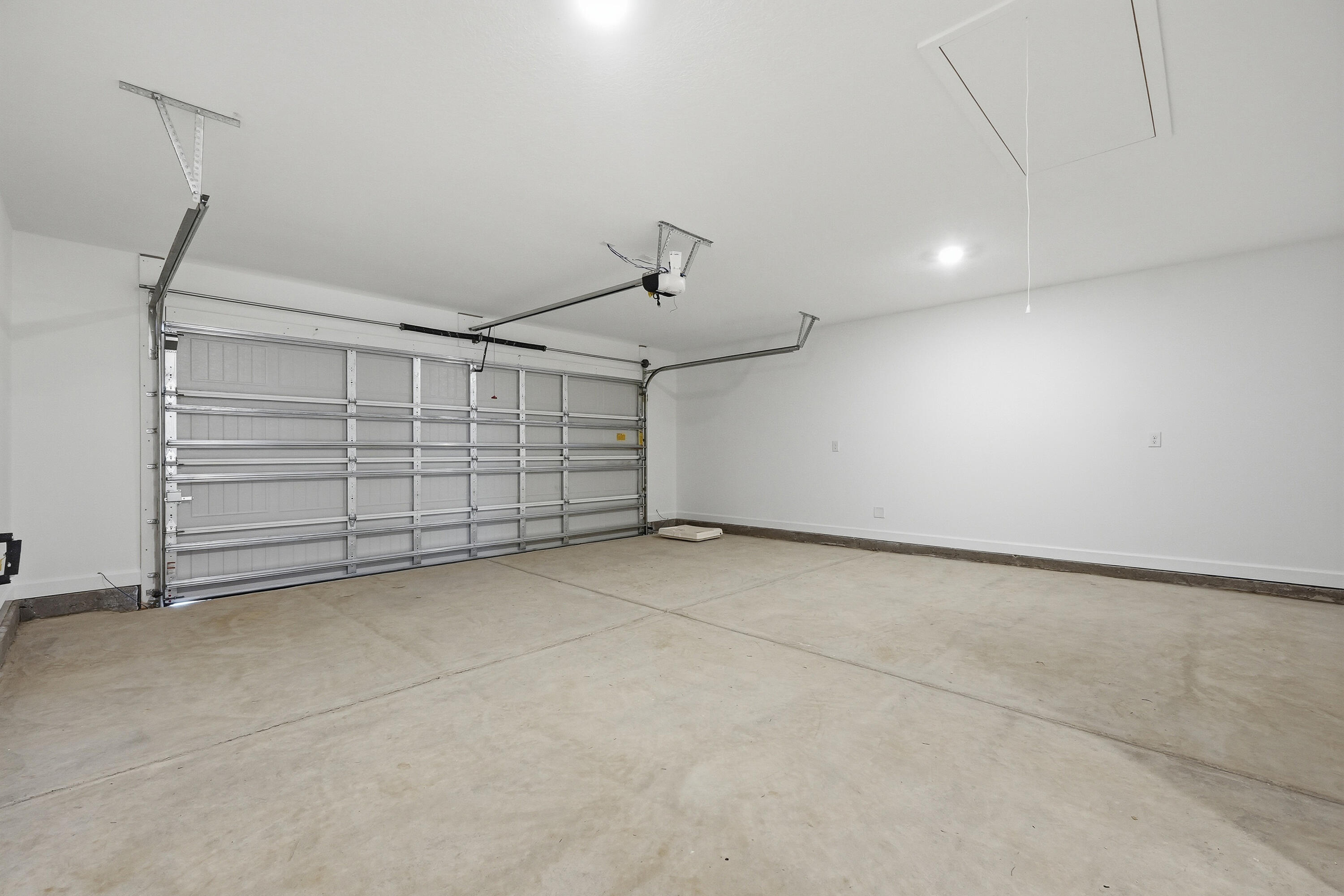 HOLLAND PLACE - Residential