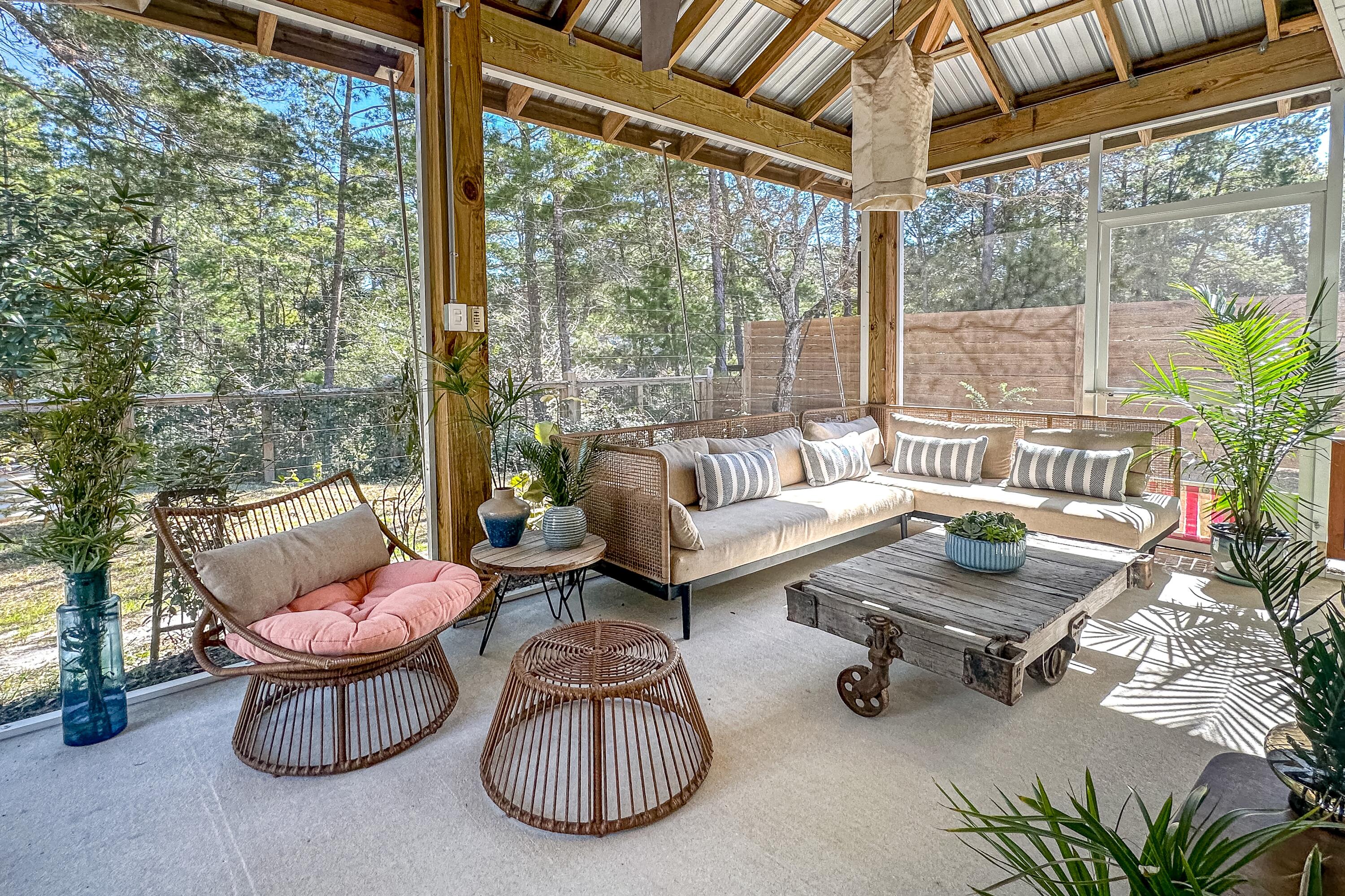 DAUGHETTES AMENDED - Residential