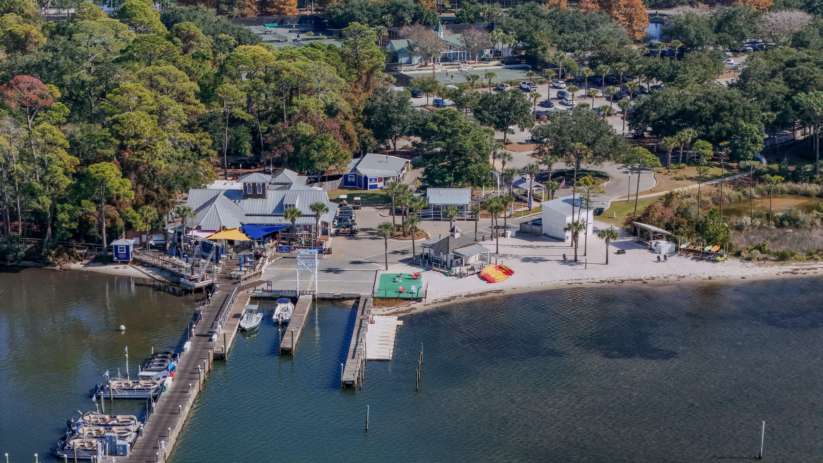 GRAND HARBOUR of SANDESTIN - Residential