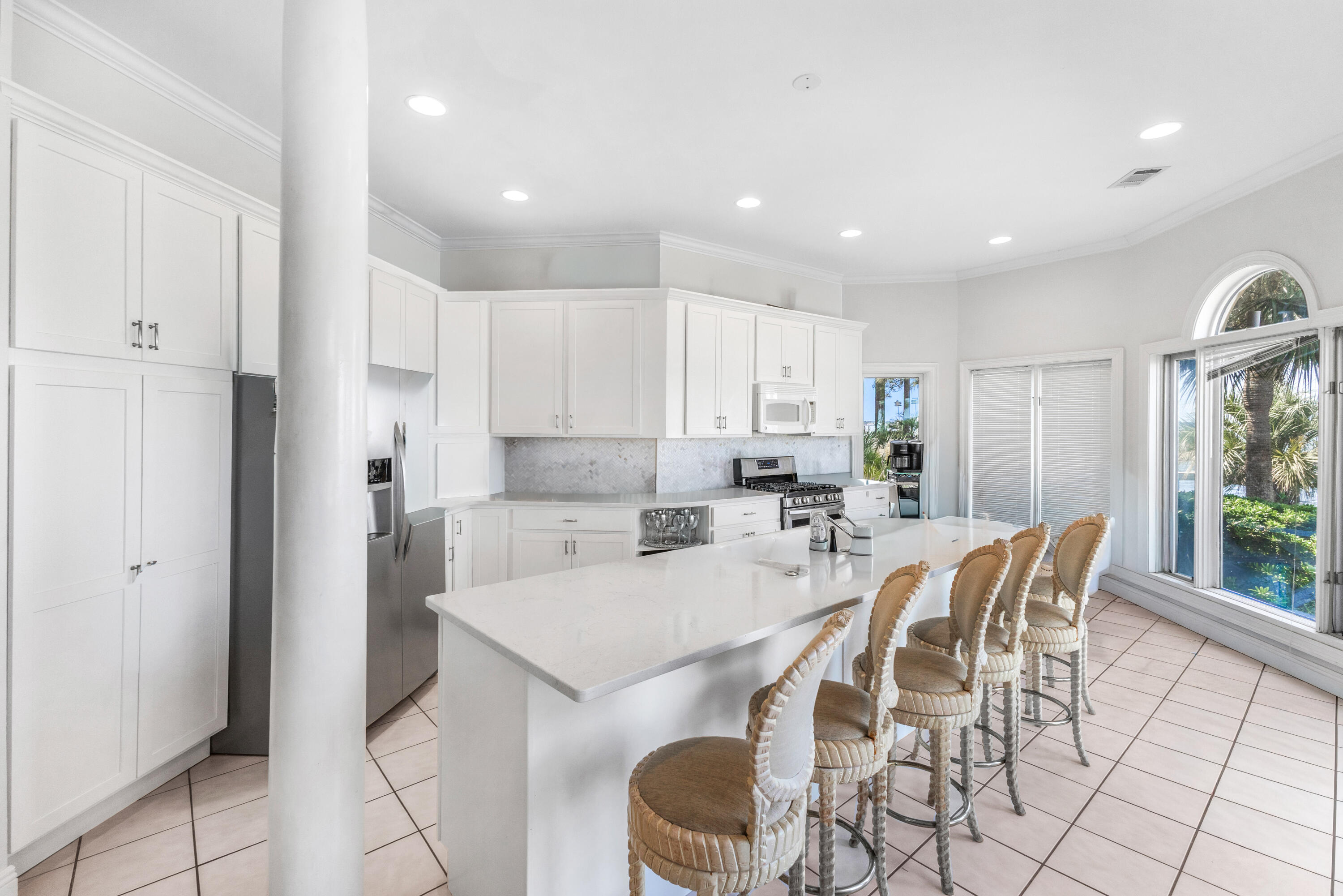 BURNT PINE - Residential