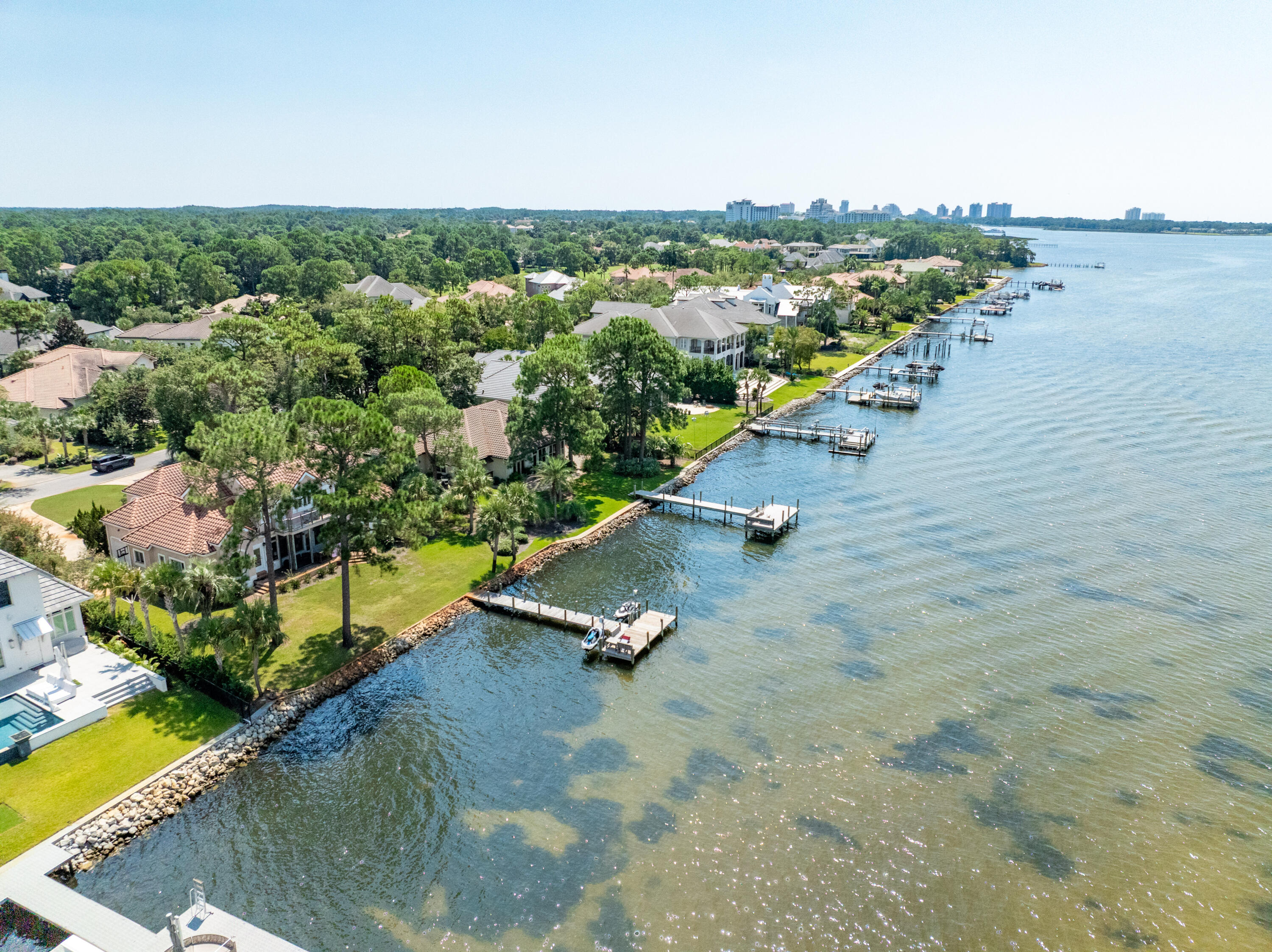 BURNT PINE - Residential