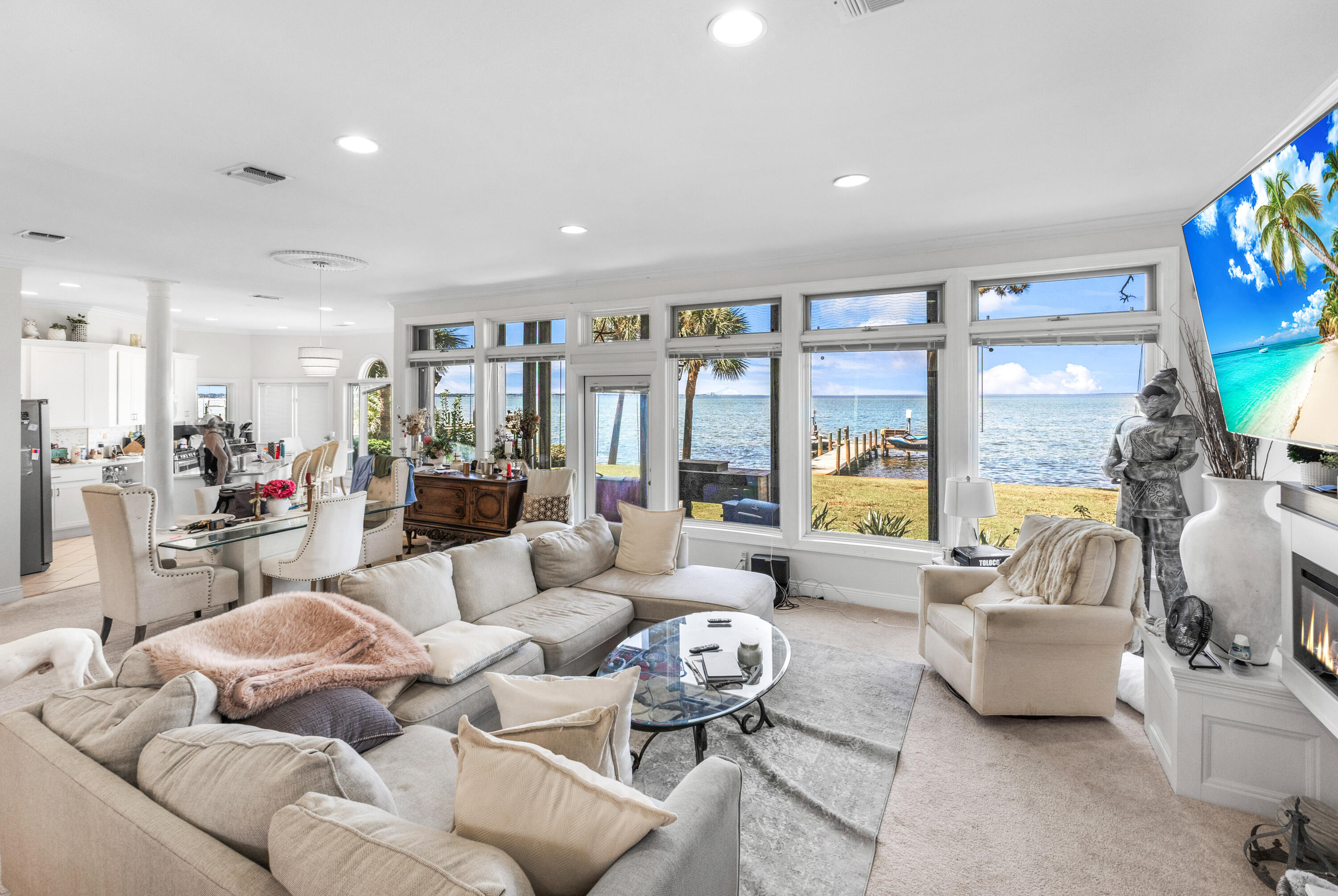 BURNT PINE - Residential