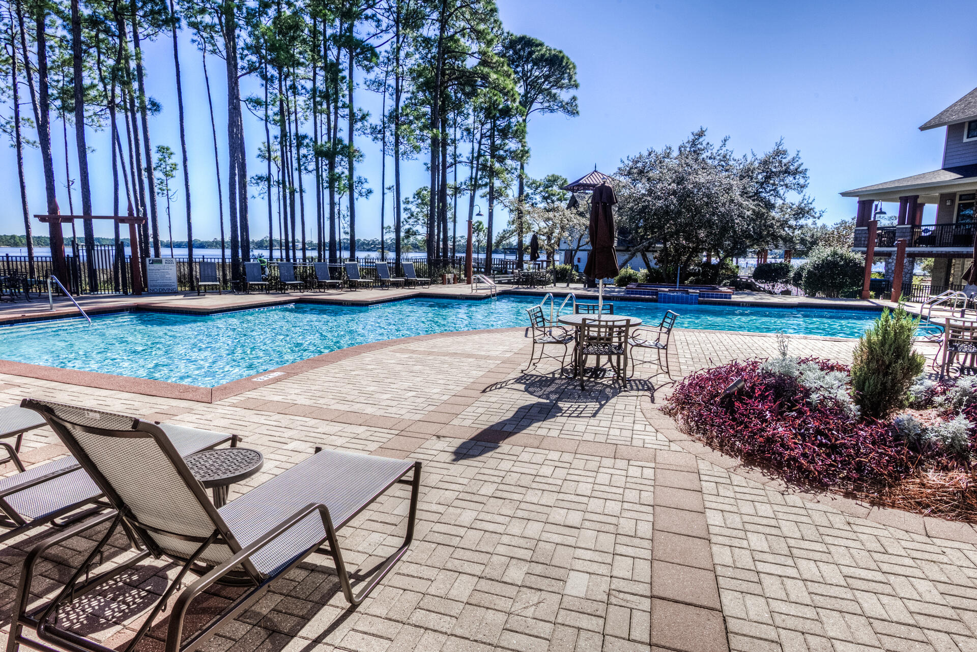 WILD HERON PHASE II - Land