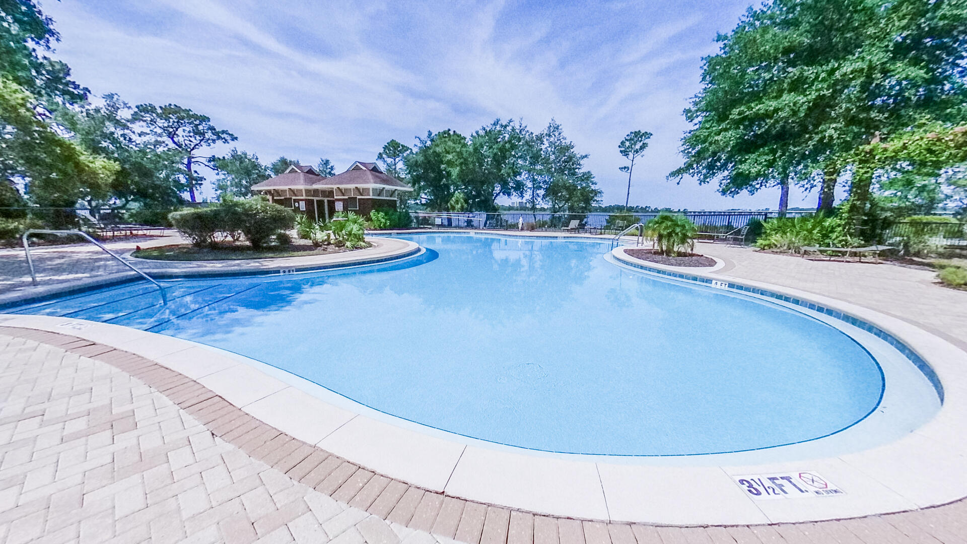 WILD HERON PHASE II - Land