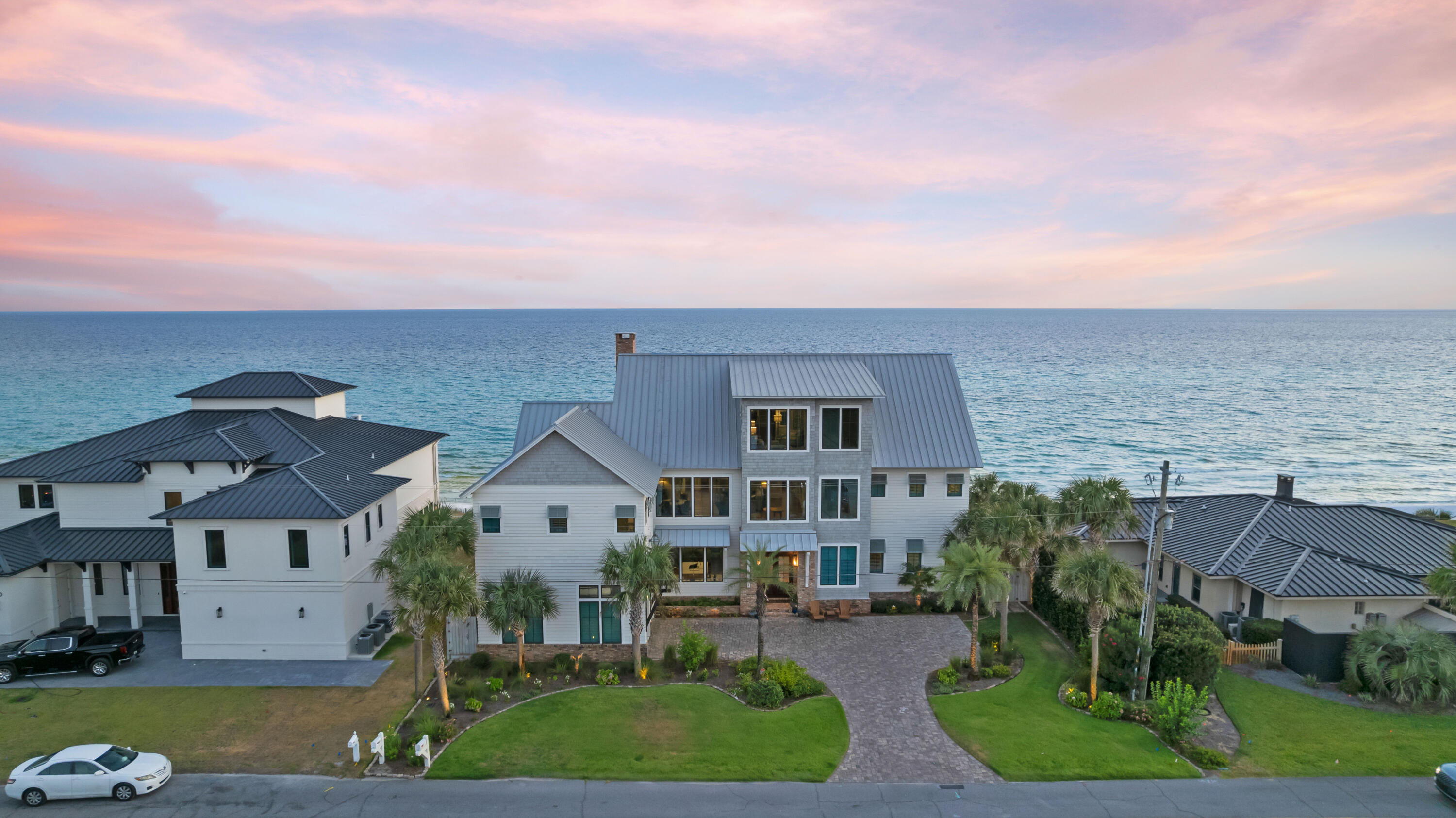 BLUE MOUNTAIN BEACH - Residential