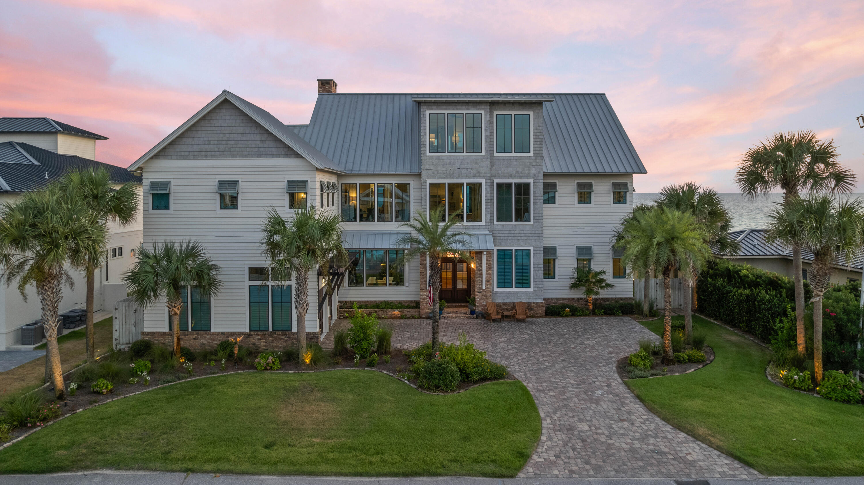 BLUE MOUNTAIN BEACH - Residential