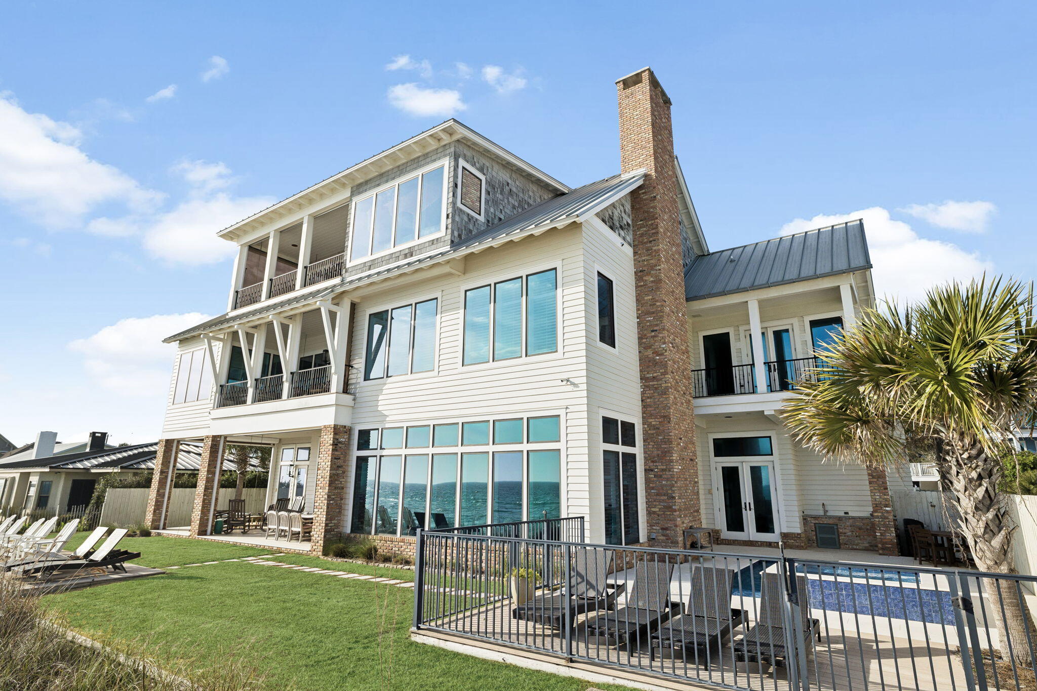 BLUE MOUNTAIN BEACH - Residential