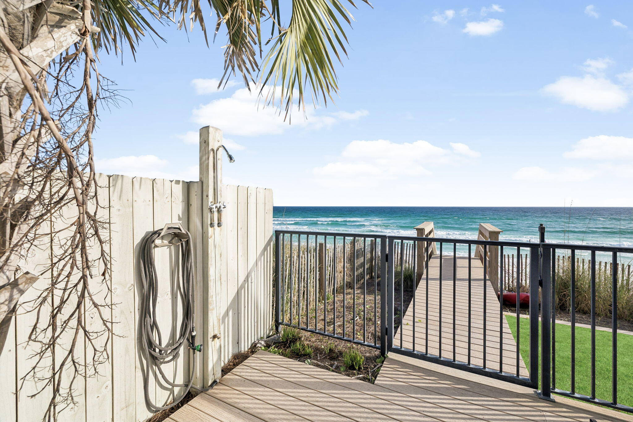 BLUE MOUNTAIN BEACH - Residential