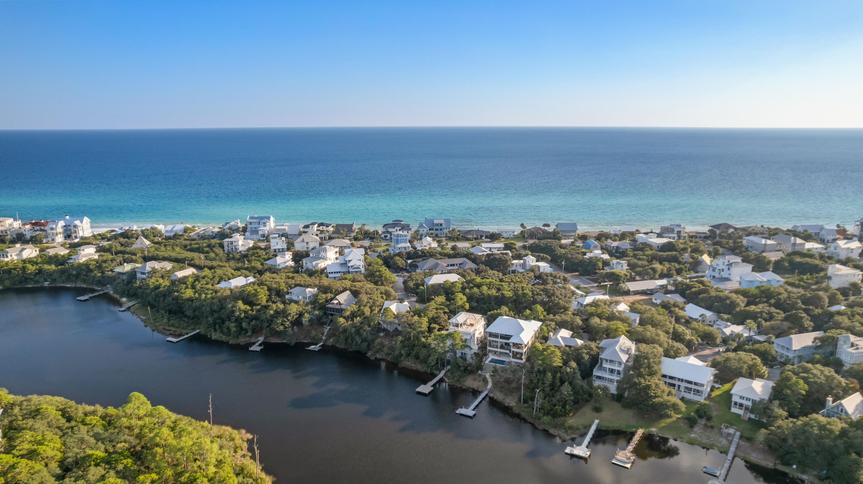 BLUE MOUNTAIN BEACH - Residential