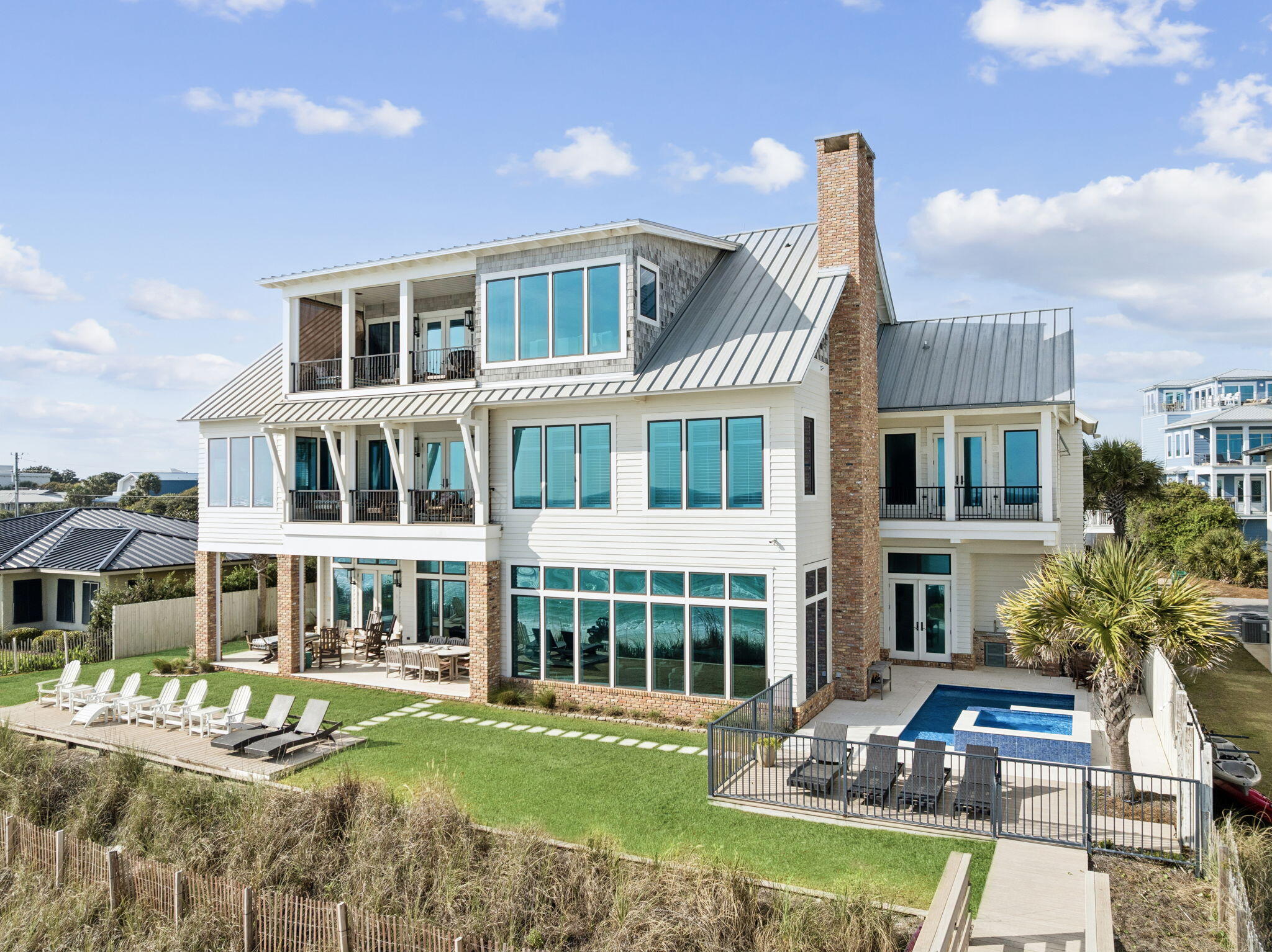 BLUE MOUNTAIN BEACH - Residential