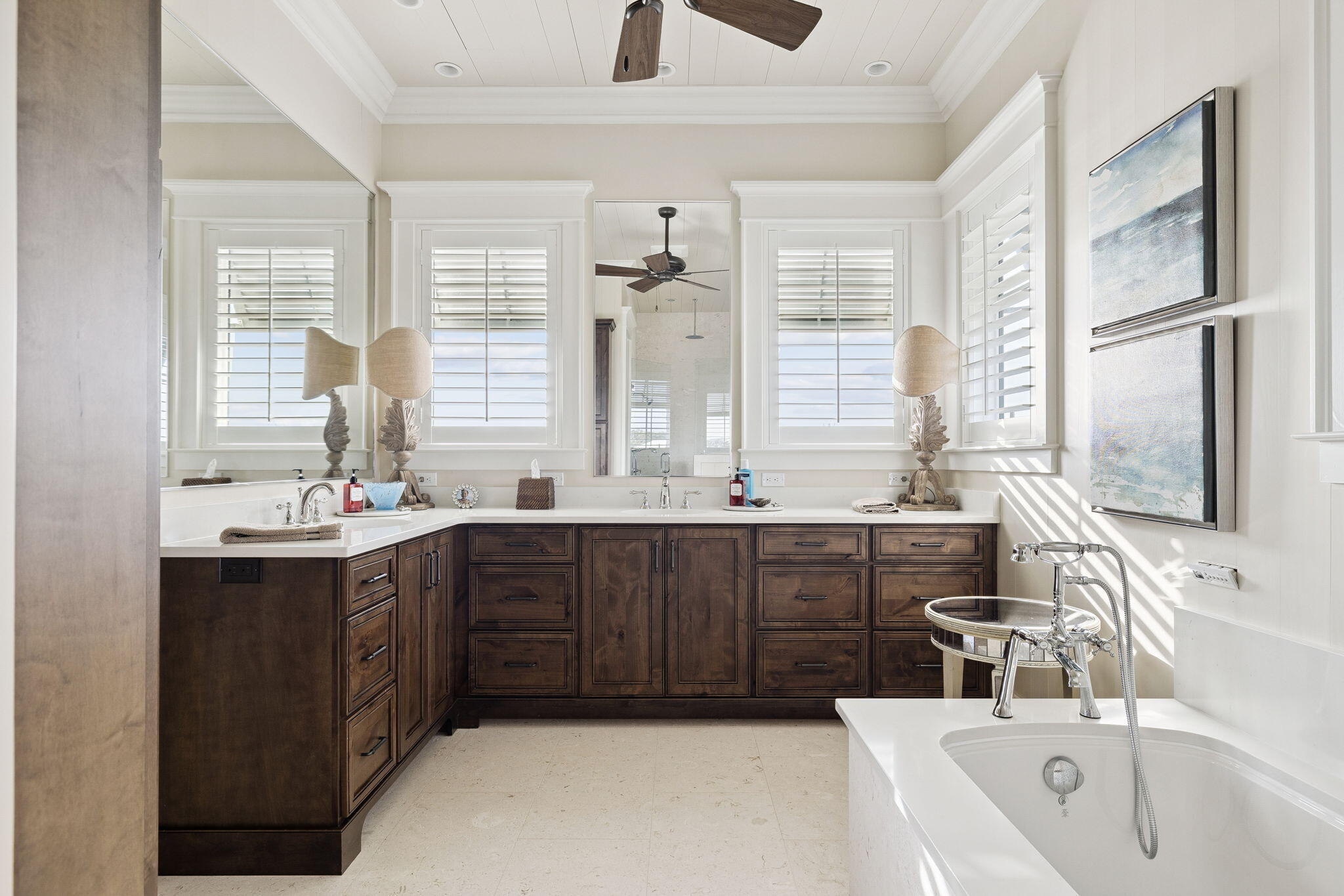 BLUE MOUNTAIN BEACH - Residential