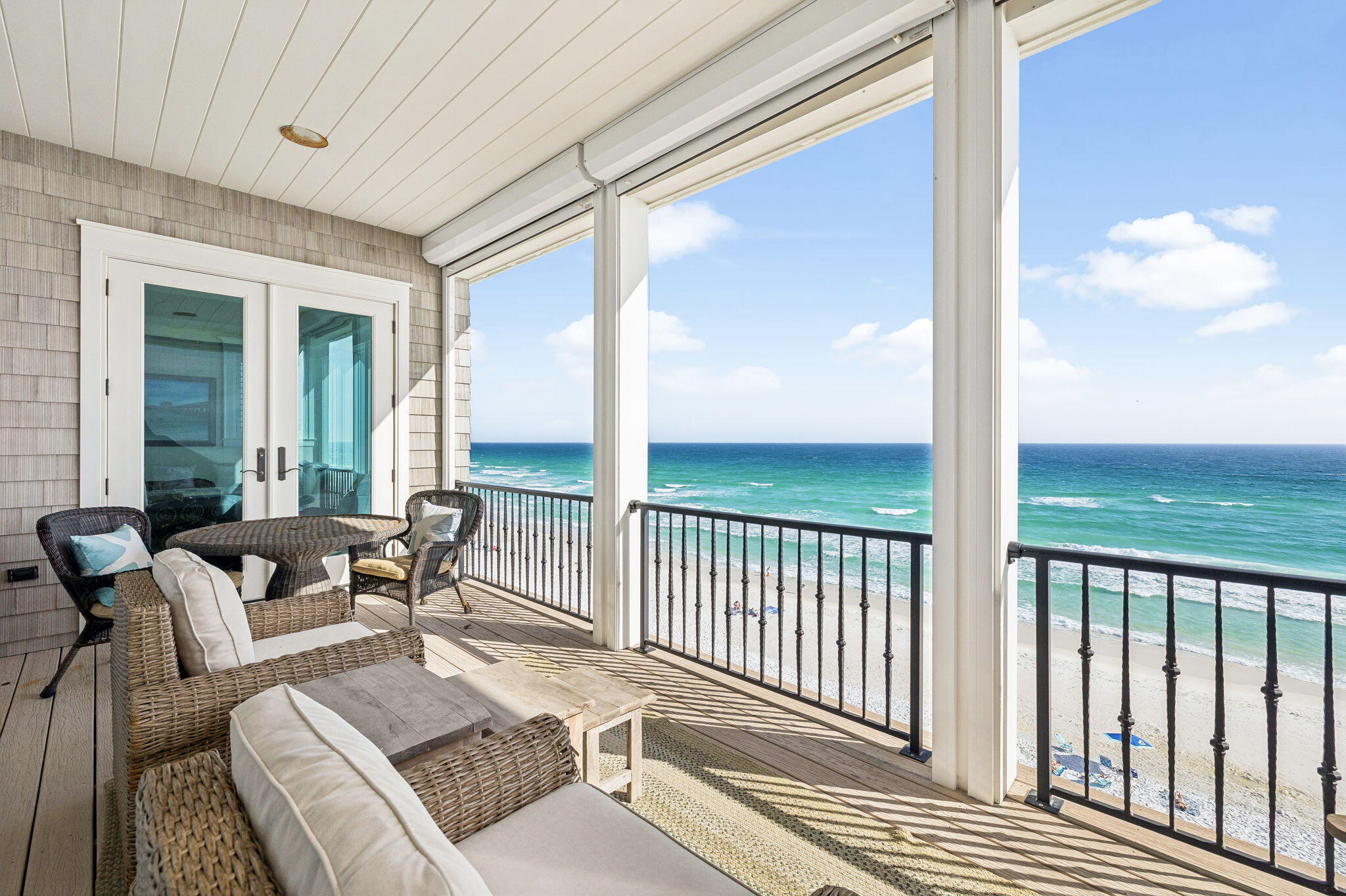 BLUE MOUNTAIN BEACH - Residential